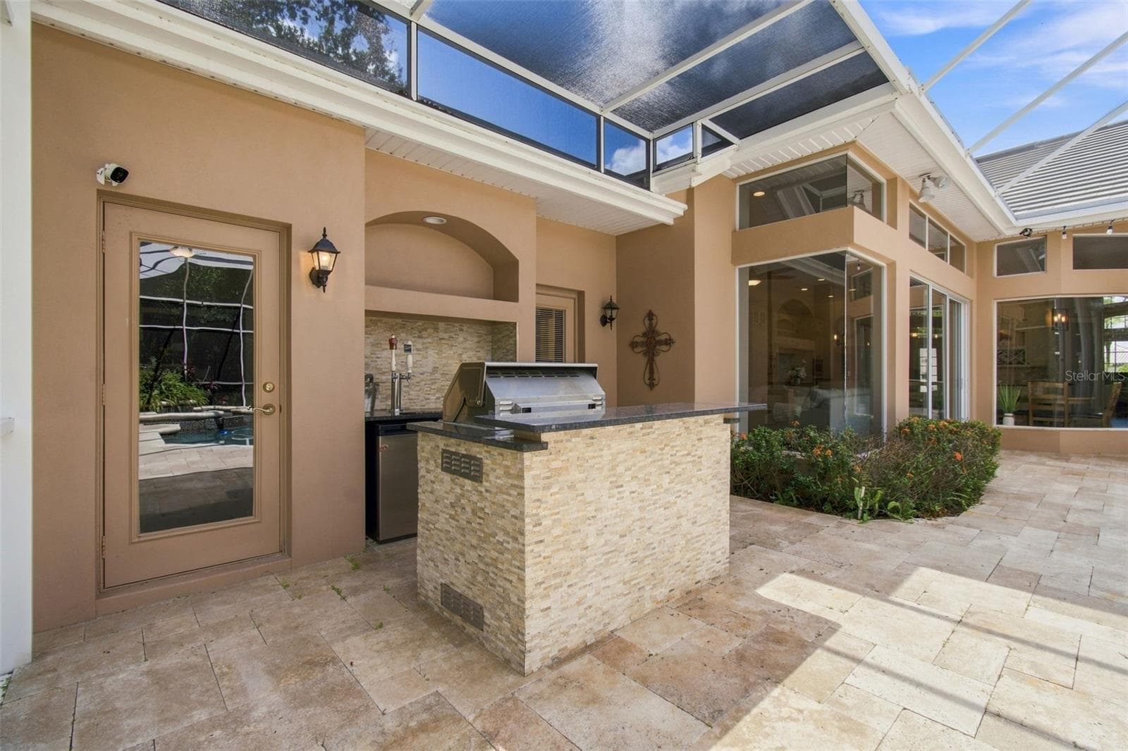 Single Family Residence at 9212 PINE ISLAND CT, TAMPA, photo 80 of 111