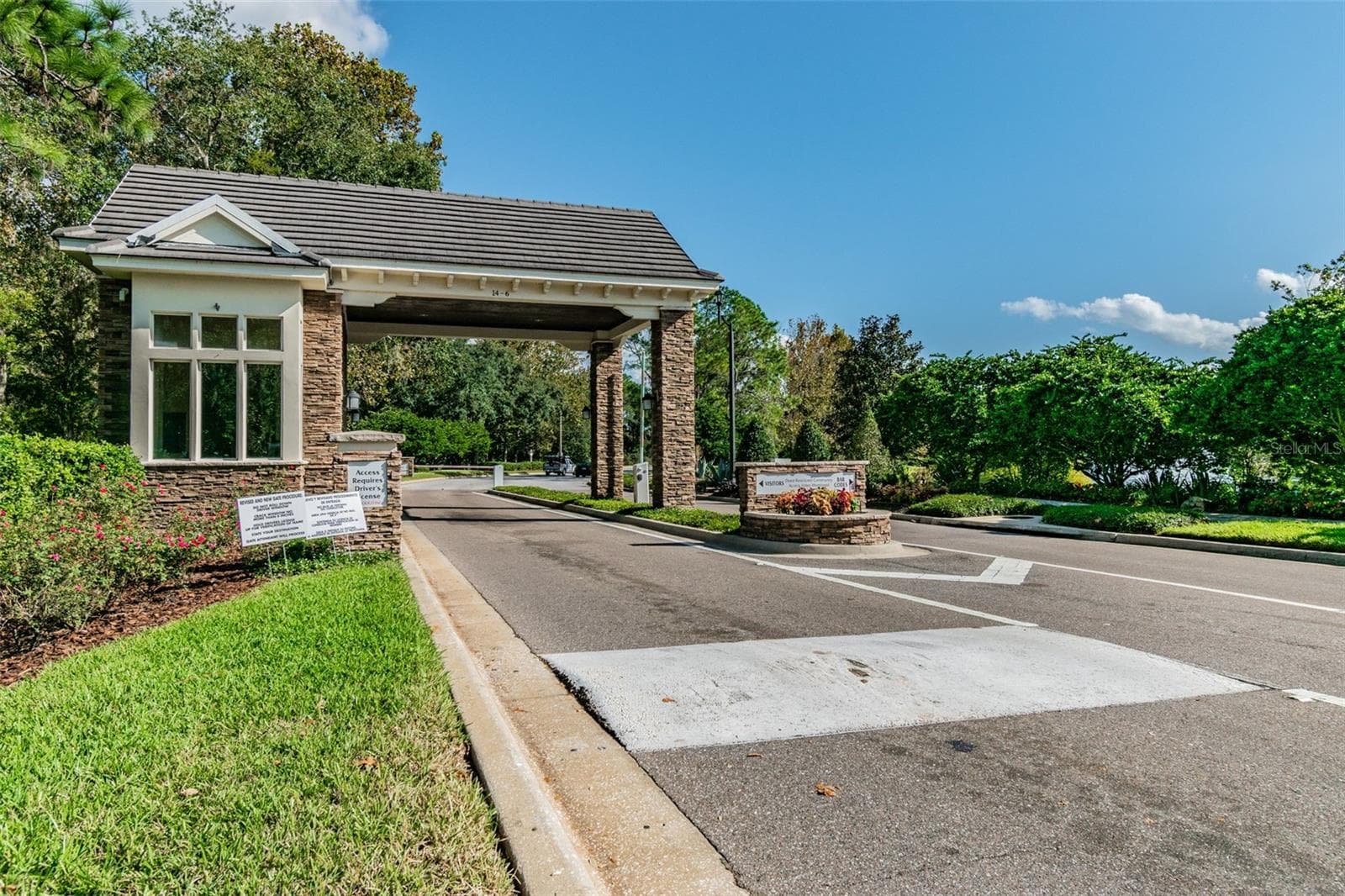Single Family Residence at 9212 PINE ISLAND CT, TAMPA, photo 91 of 111