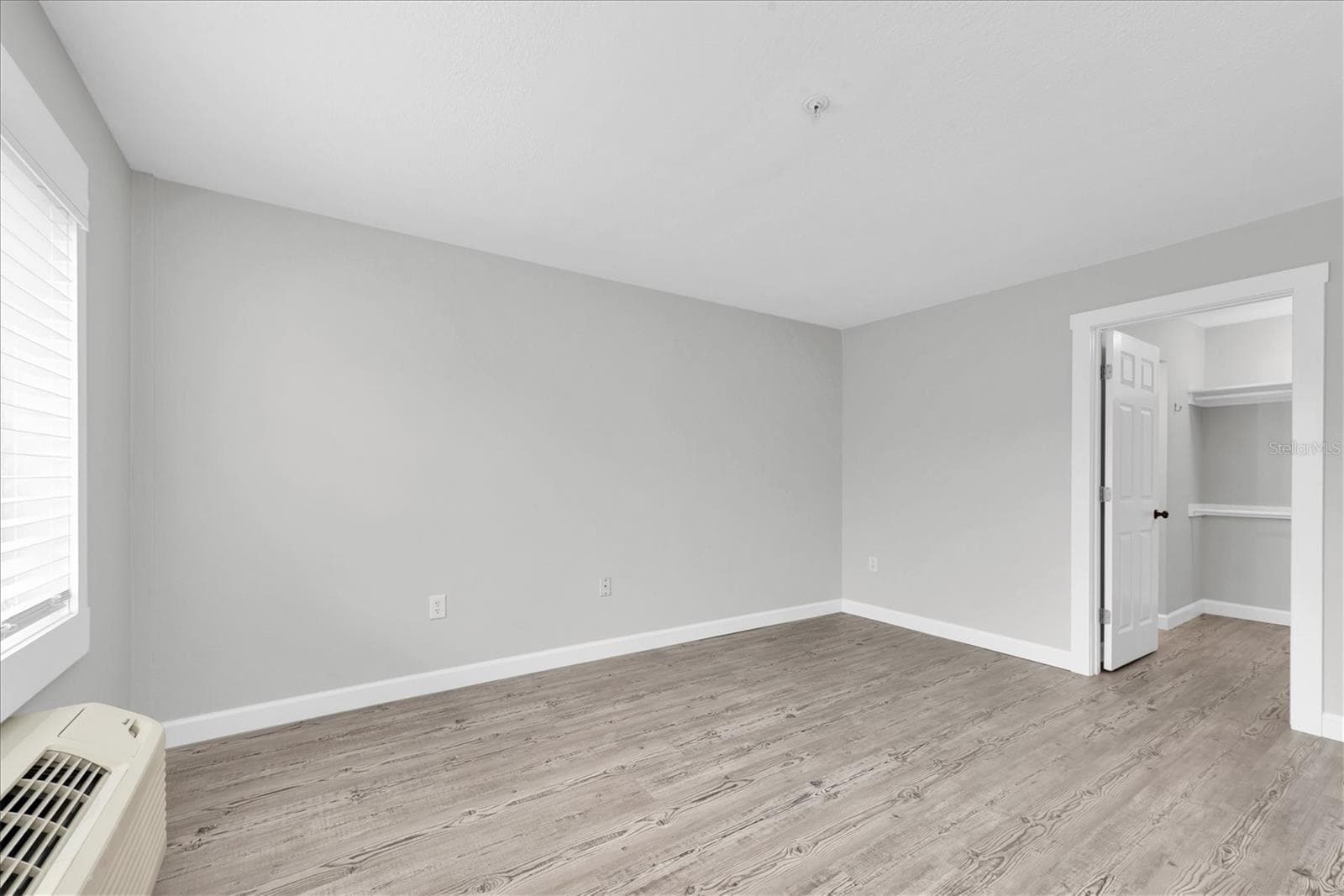 Condominium at 406 W CEDAR ST #403, TAMPA, photo 9 of 20