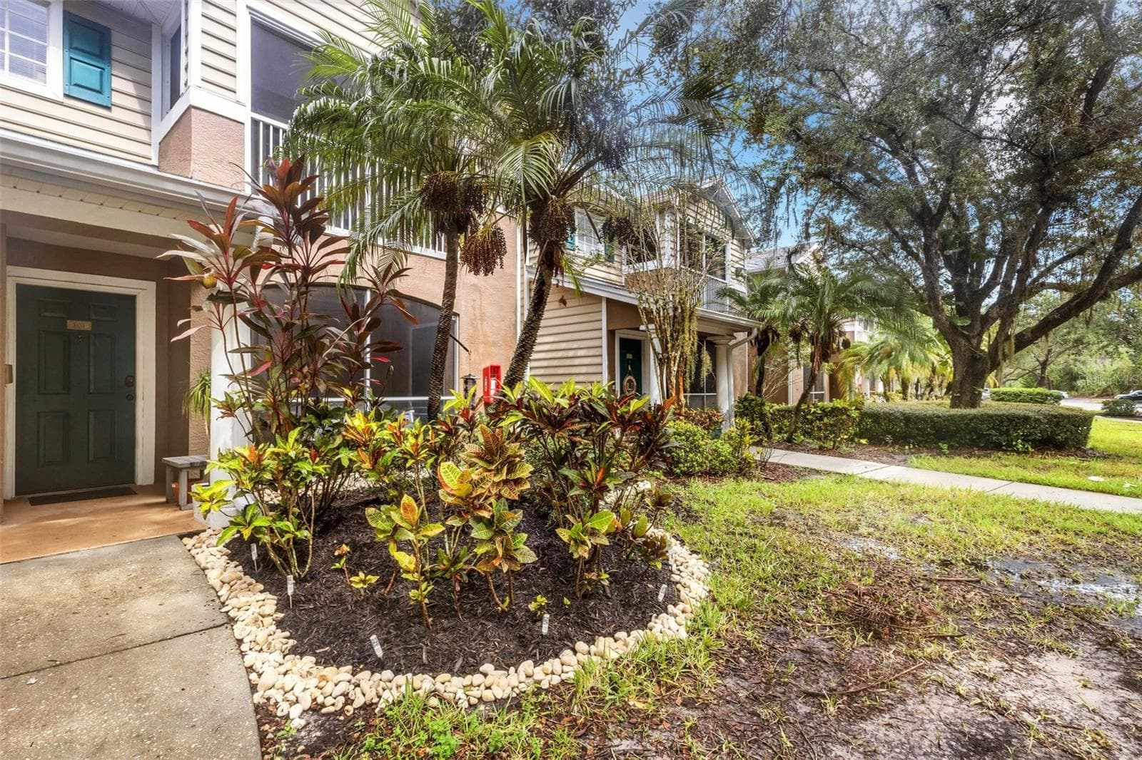 Condominium at 8809 MANOR LOOP #101, LAKEWOOD RANCH, photo 2 of 48