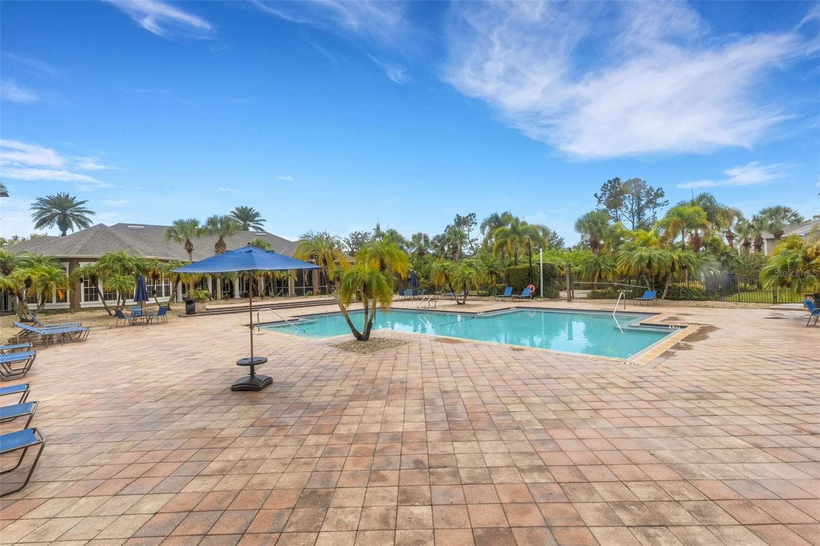 Condominium at 8809 MANOR LOOP #101, LAKEWOOD RANCH, photo 45 of 48