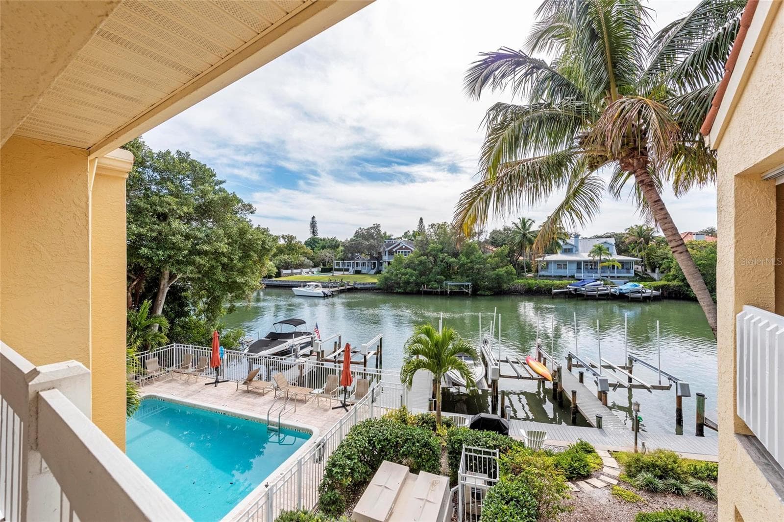 Condominium at 870 HUDSON AVE #870, SARASOTA, photo 5 of 25
