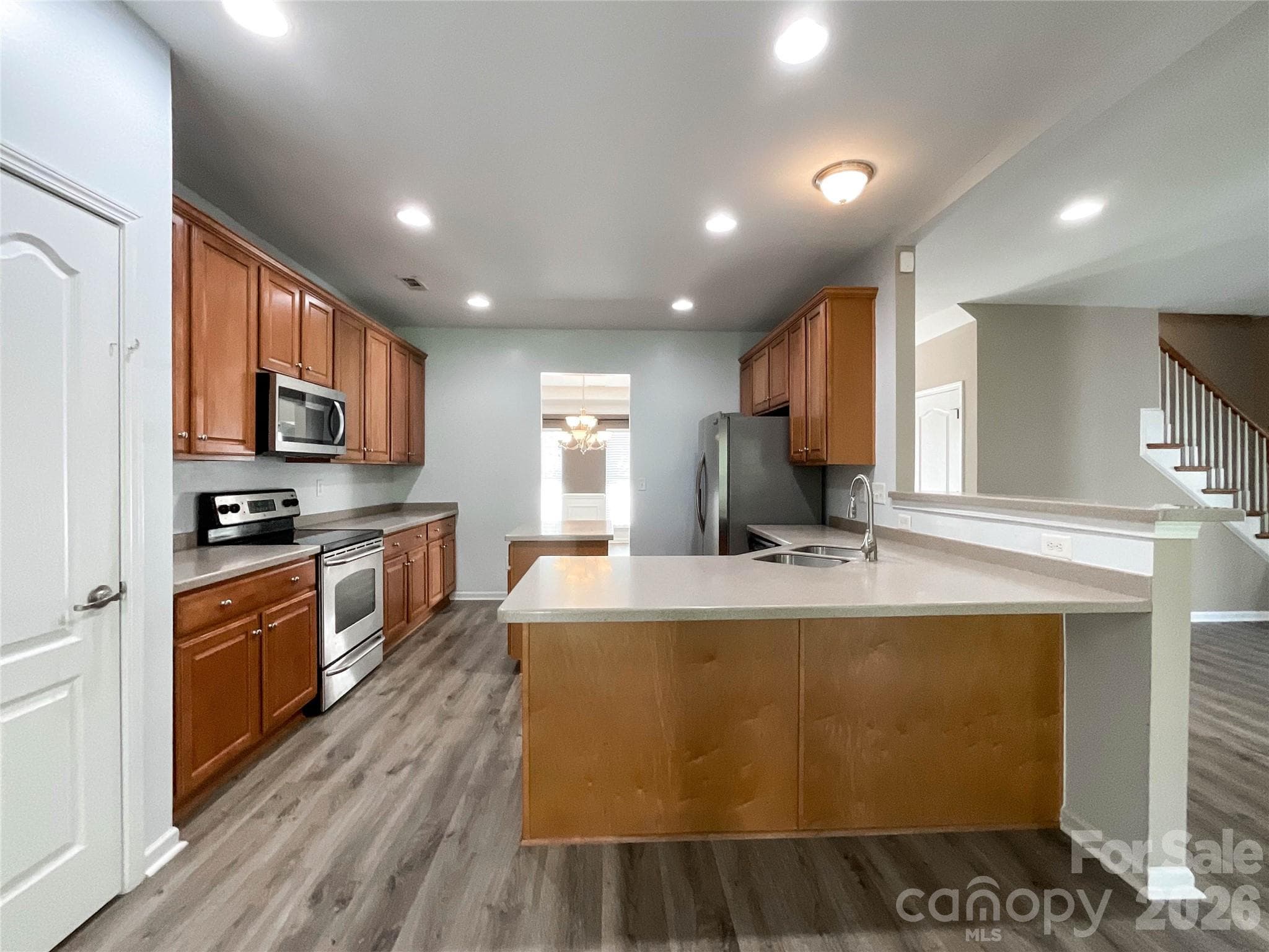 Single Family Residence at 1112 Tranquil Falls Lane, Matthews, photo 11 of 45