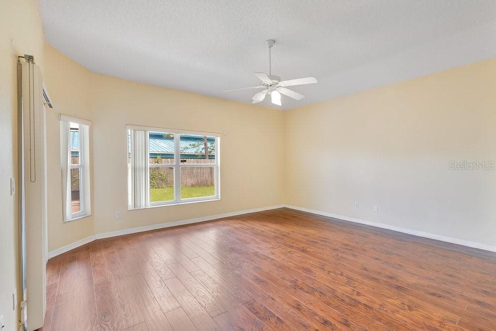 Single Family Residence at 407 THUNDER GULCH CT, ORLANDO, photo 20 of 38