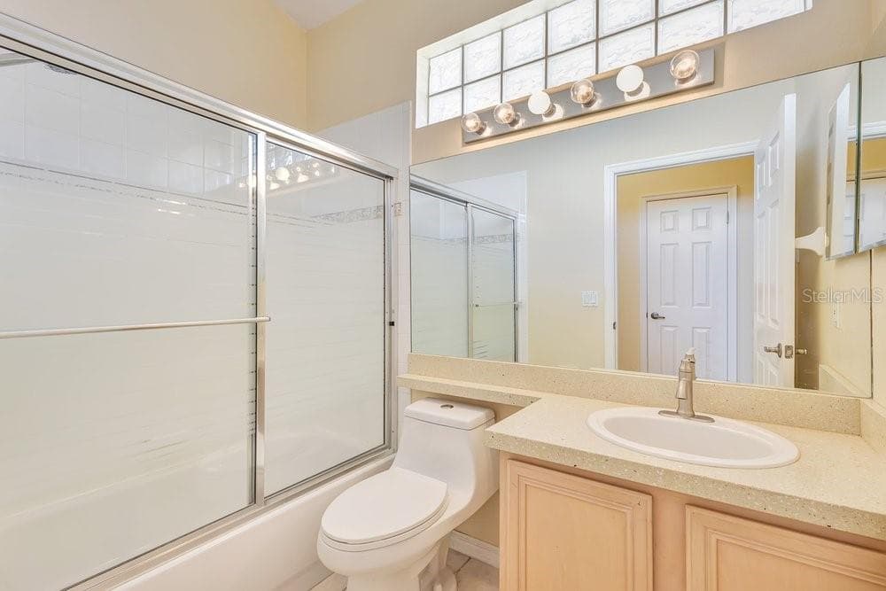 Single Family Residence at 407 THUNDER GULCH CT, ORLANDO, photo 29 of 38