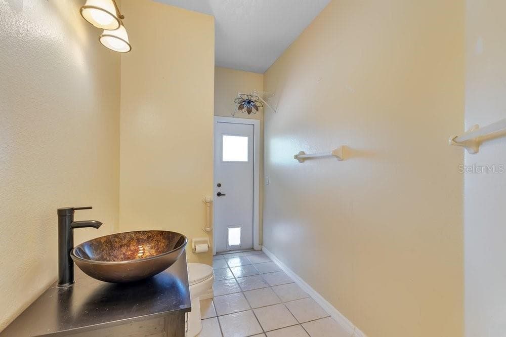 Single Family Residence at 407 THUNDER GULCH CT, ORLANDO, photo 30 of 38