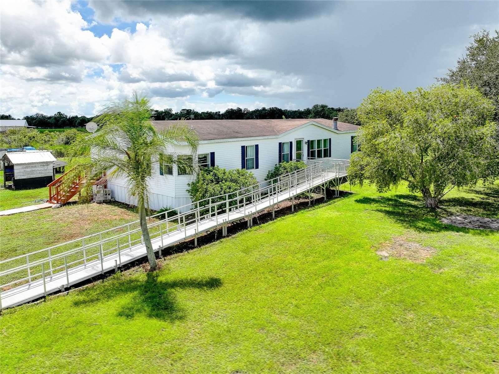 Manufactured Home at 8235 STATE ROAD 64 W, ONA, photo 4 of 84