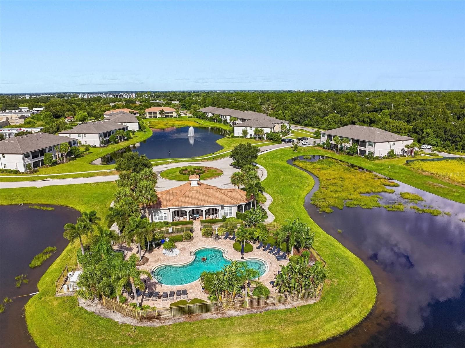 Condominium at 23853 COLLINA WAY #101, PORT CHARLOTTE, photo 4 of 60