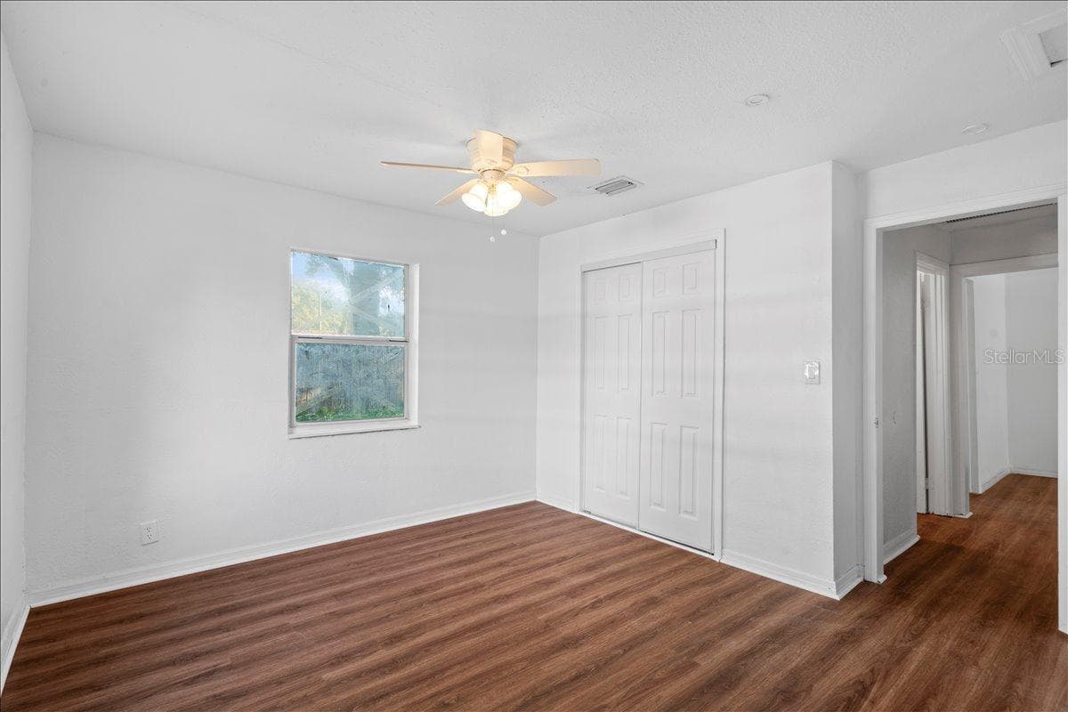 Single Family Residence at 704 E WILMA ST, TAMPA, photo 14 of 29