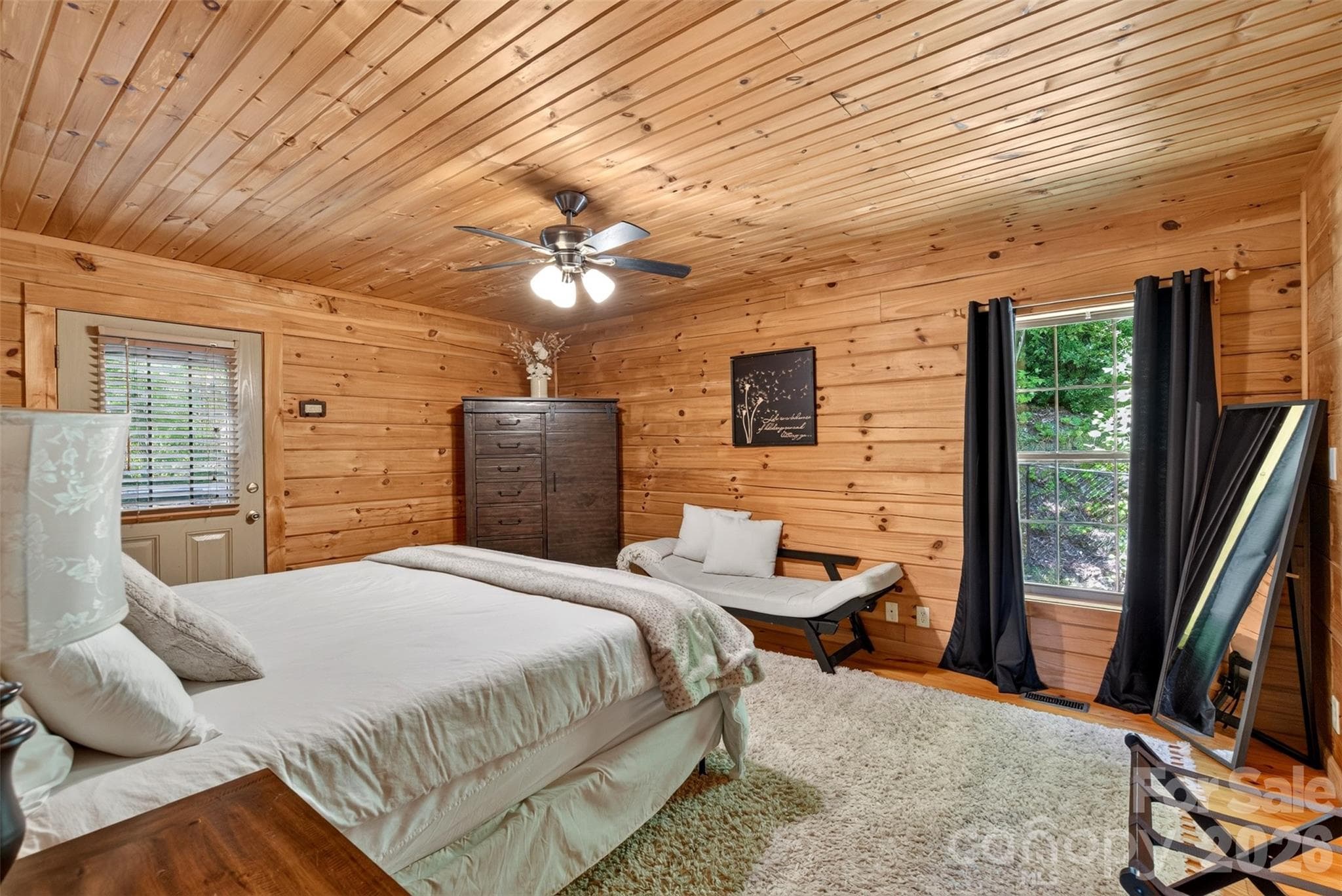 Single Family Residence at 898 Morgan Hill Road, Black Mountain, photo 9 of 47