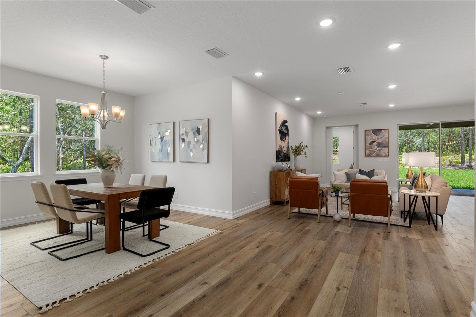 Model home - great room - 2181 W TALL OAKS DR, BEVERLY HILLS