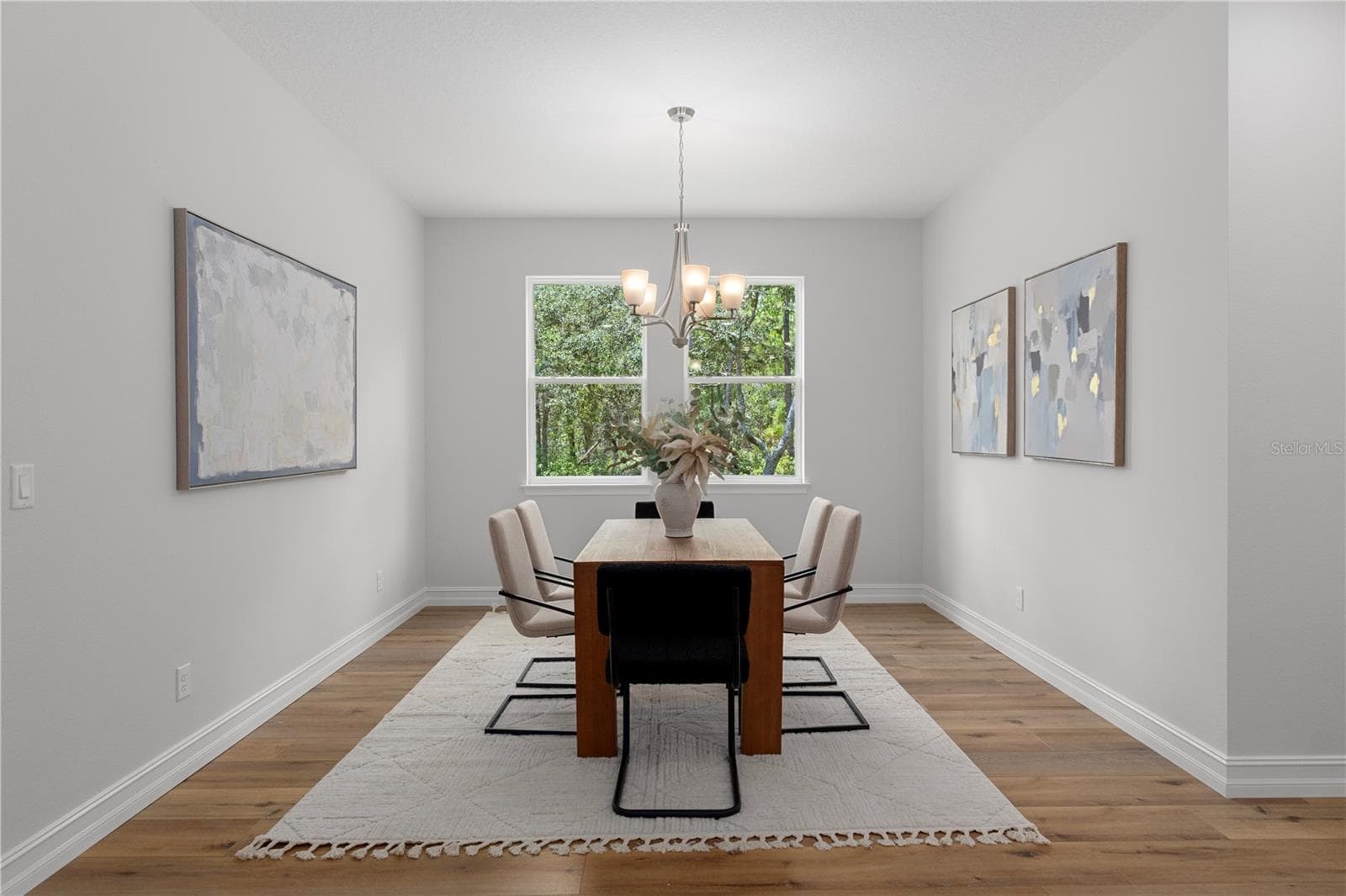 Model home - dining room - 2181 W TALL OAKS DR, BEVERLY HILLS