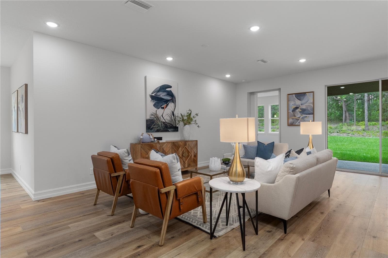 Model home - great room - 2181 W TALL OAKS DR, BEVERLY HILLS