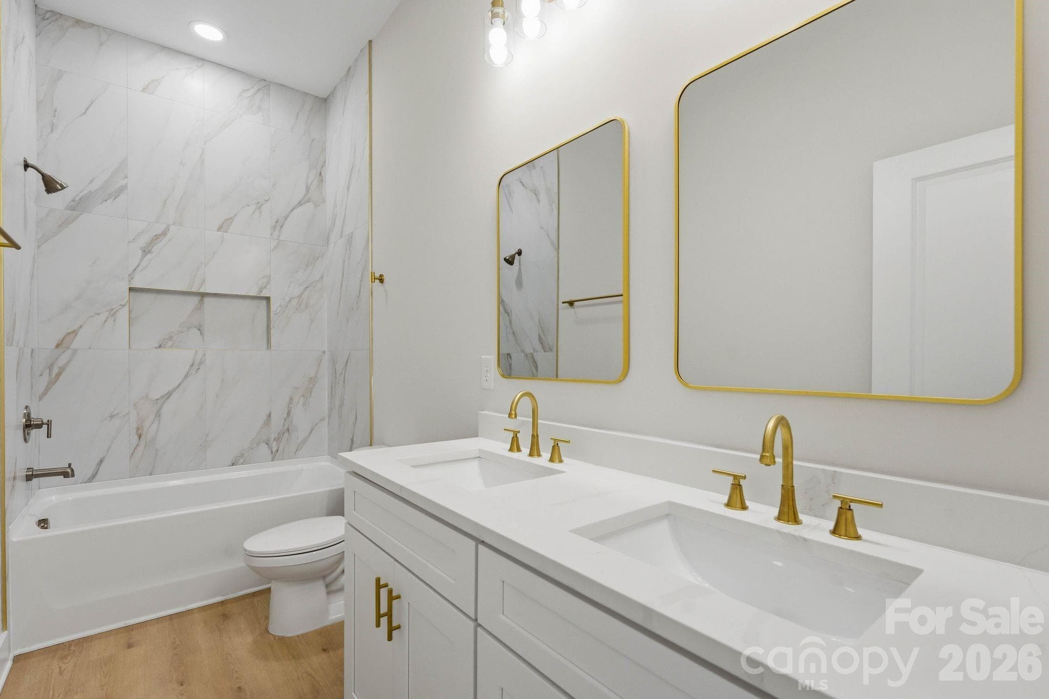 Guest Bathroom - 111 General AS Johnston Street, Stanley