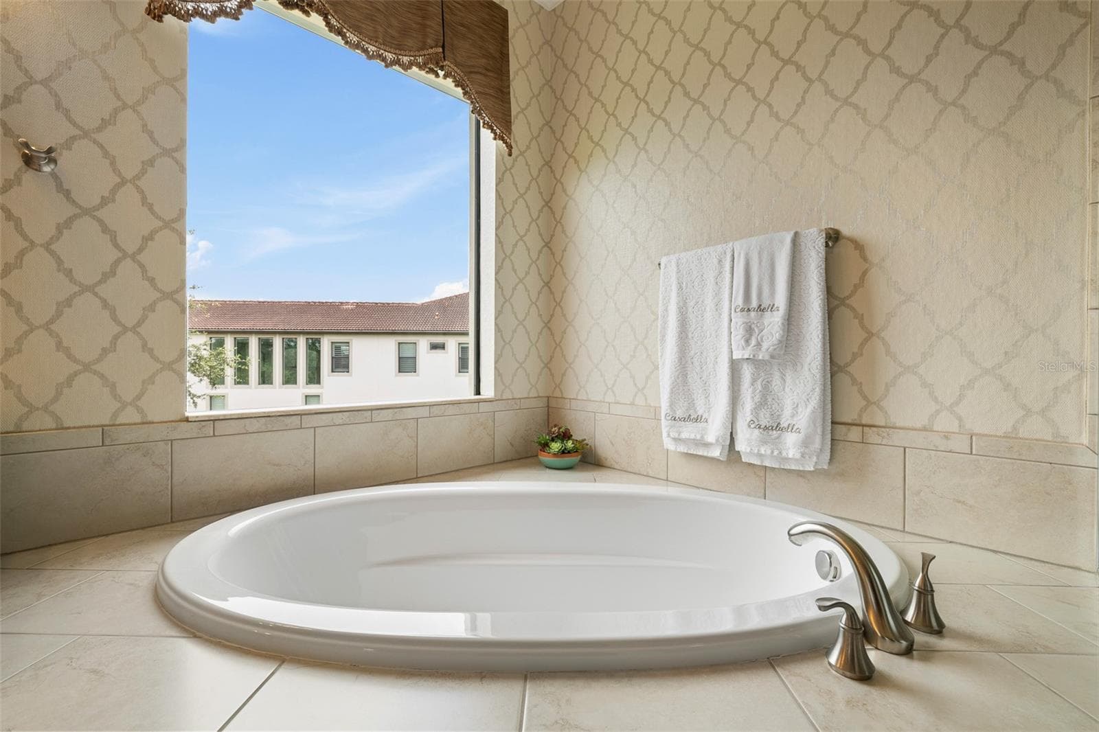 Single Family Residence at 4243 ISABELLA CIR, WINDERMERE, photo 58 of 81