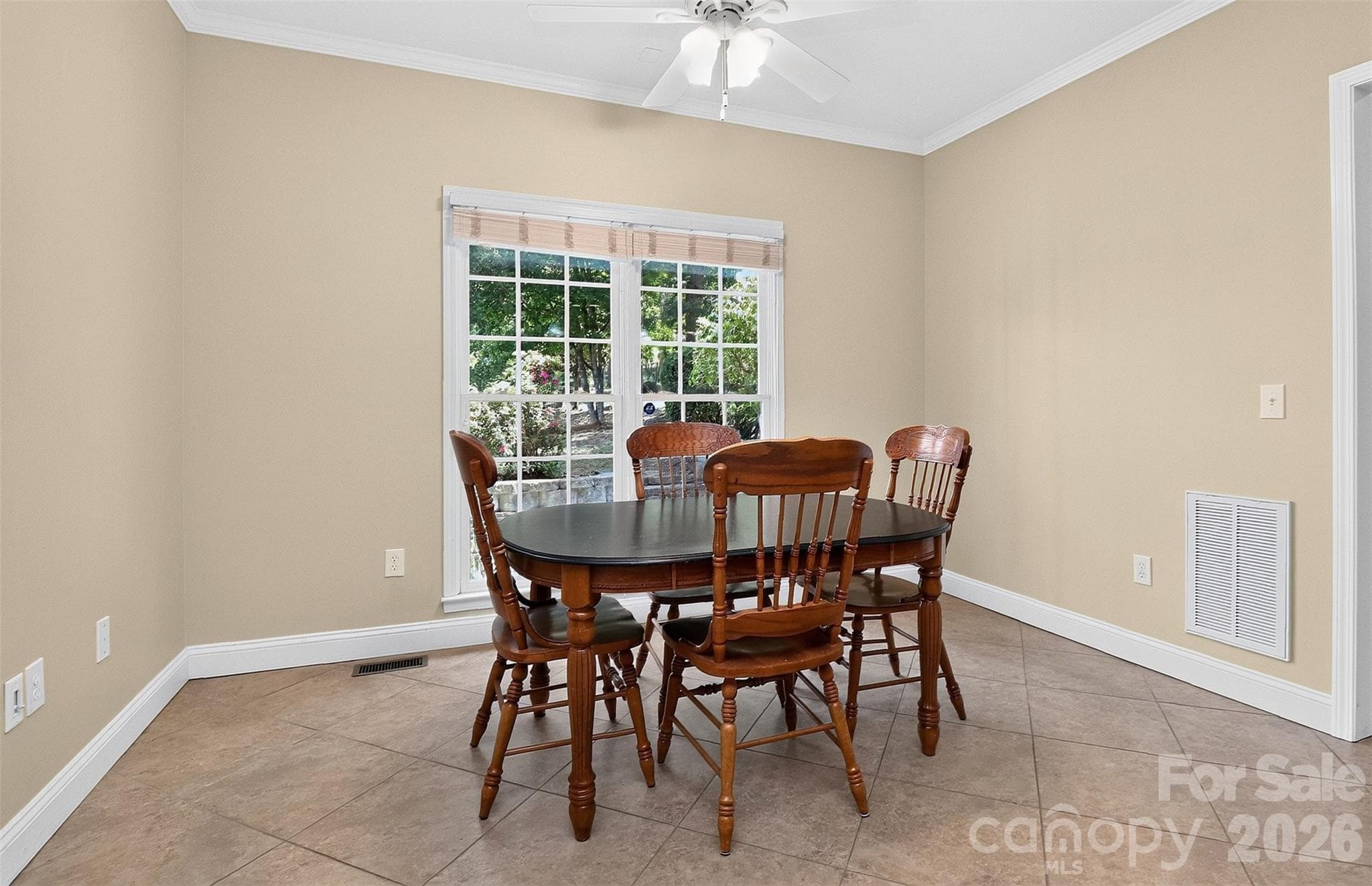 Single Family Residence at 4904 Steepleton Way, Charlotte, photo 15 of 47