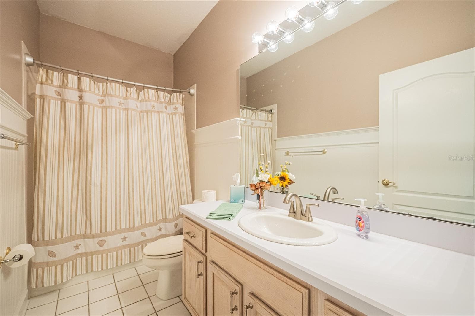 Single Family Residence at 7004 PINE HOLLOW DR, MOUNT DORA, photo 45 of 77