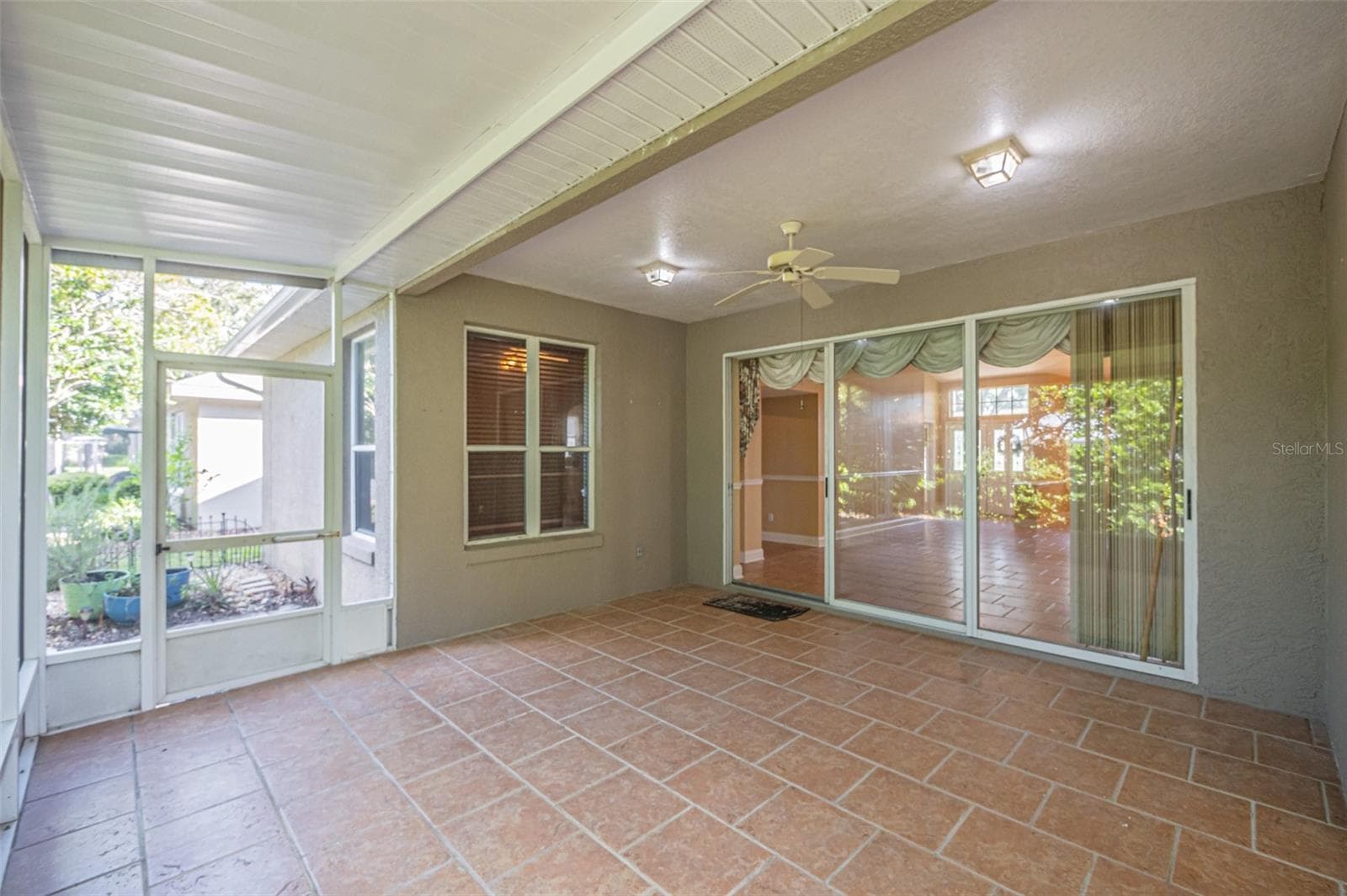 Single Family Residence at 7004 PINE HOLLOW DR, MOUNT DORA, photo 63 of 77