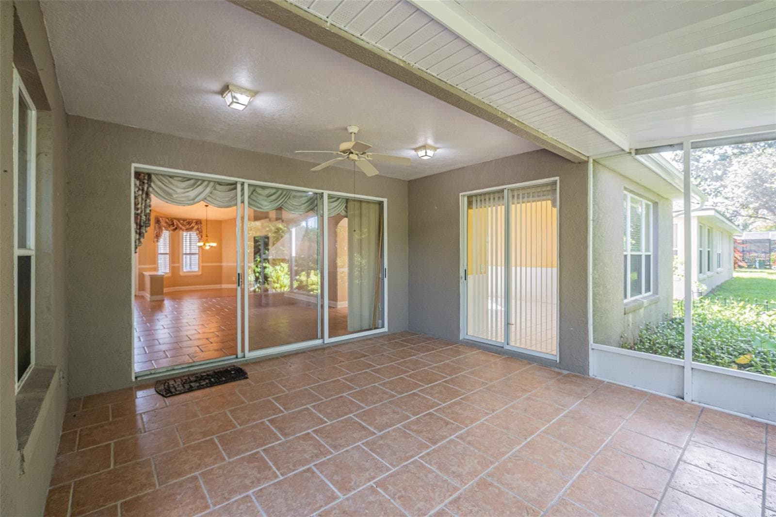 Single Family Residence at 7004 PINE HOLLOW DR, MOUNT DORA, photo 65 of 77