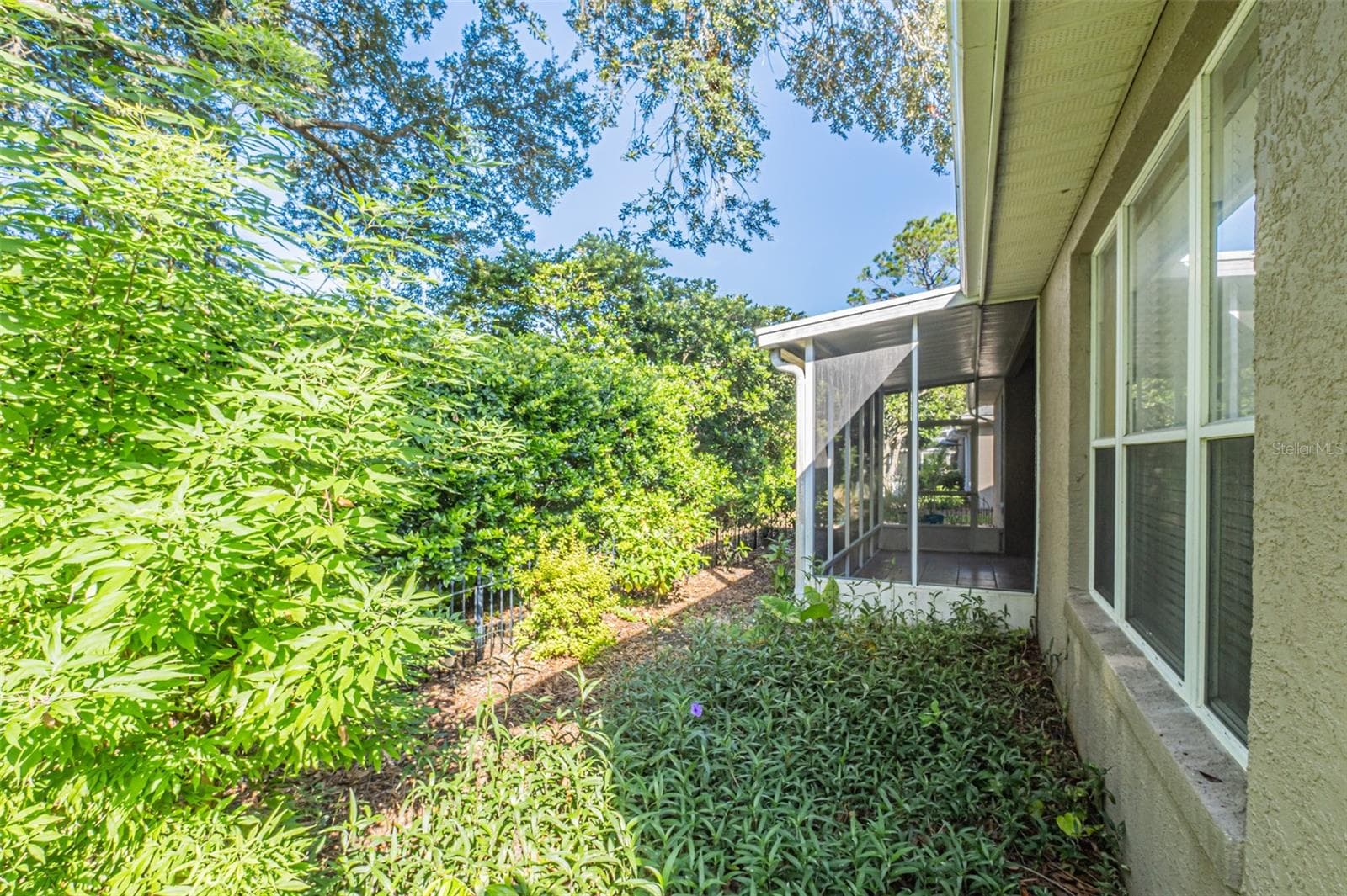 Single Family Residence at 7004 PINE HOLLOW DR, MOUNT DORA, photo 71 of 77