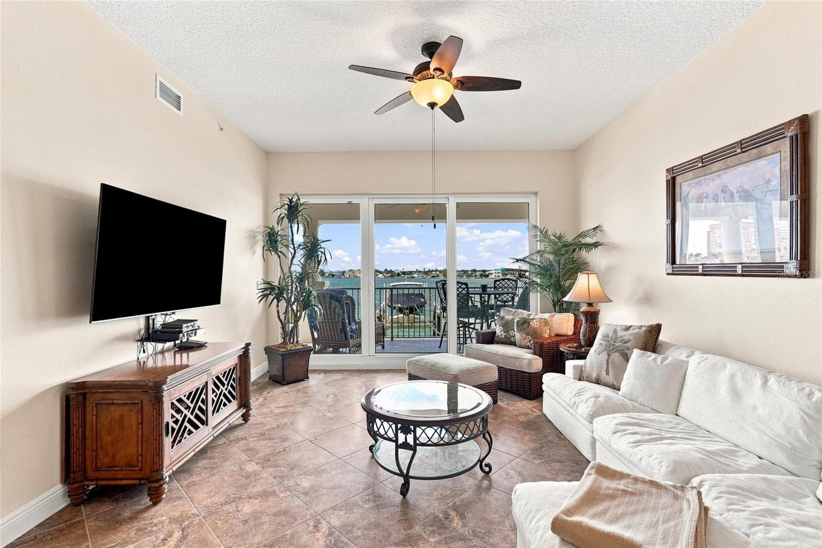 Condominium at 17735 GULF BLVD #204, REDINGTON SHORES, photo 14 of 60