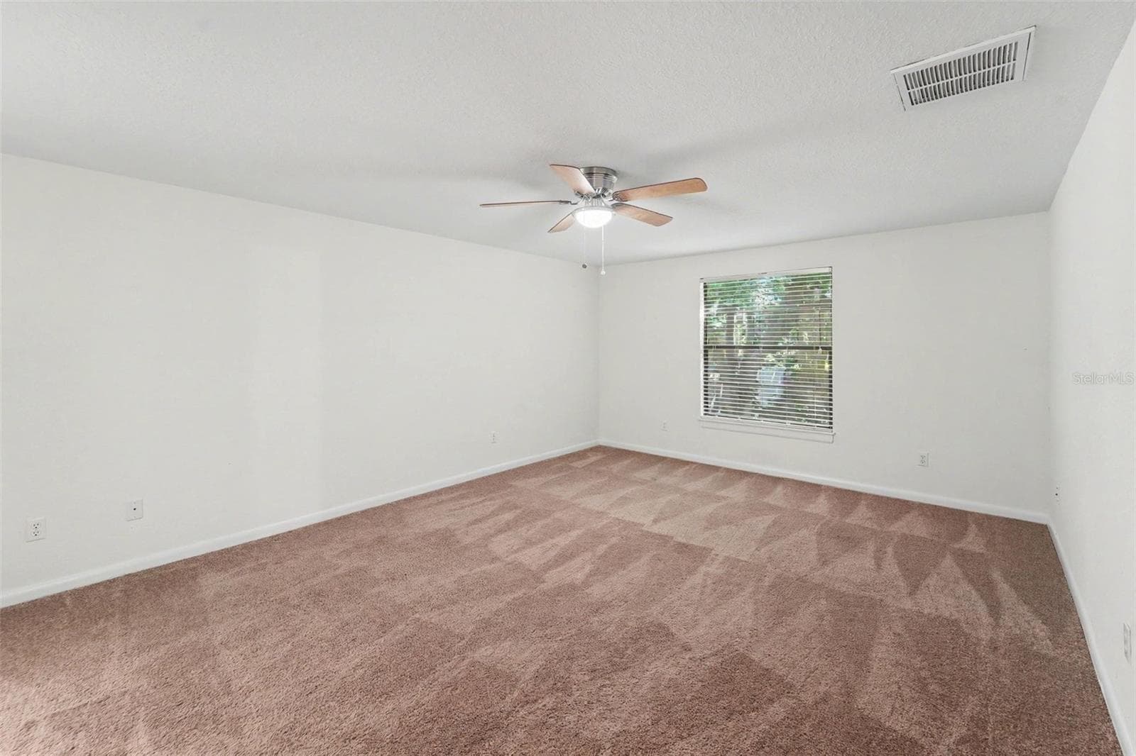 Single Family Residence at 2057 BRENT PL, PALM HARBOR, photo 12 of 26