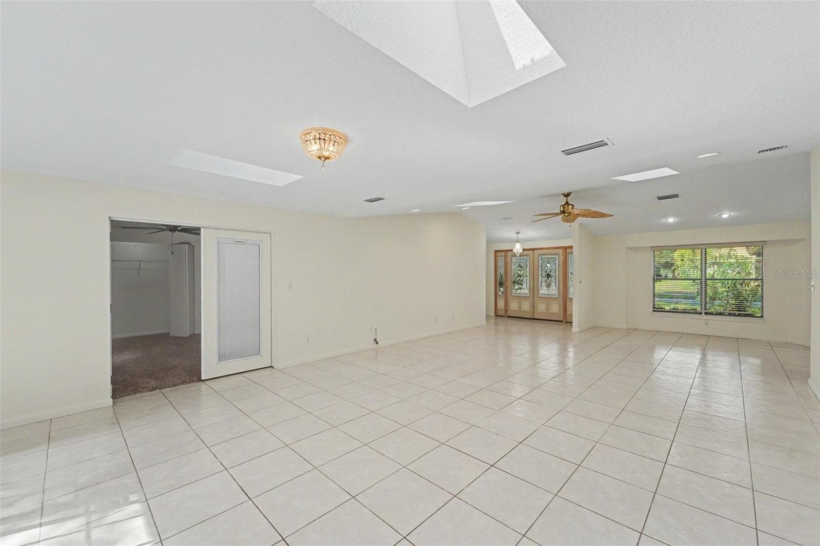 Single Family Residence at 2057 BRENT PL, PALM HARBOR, photo 4 of 26
