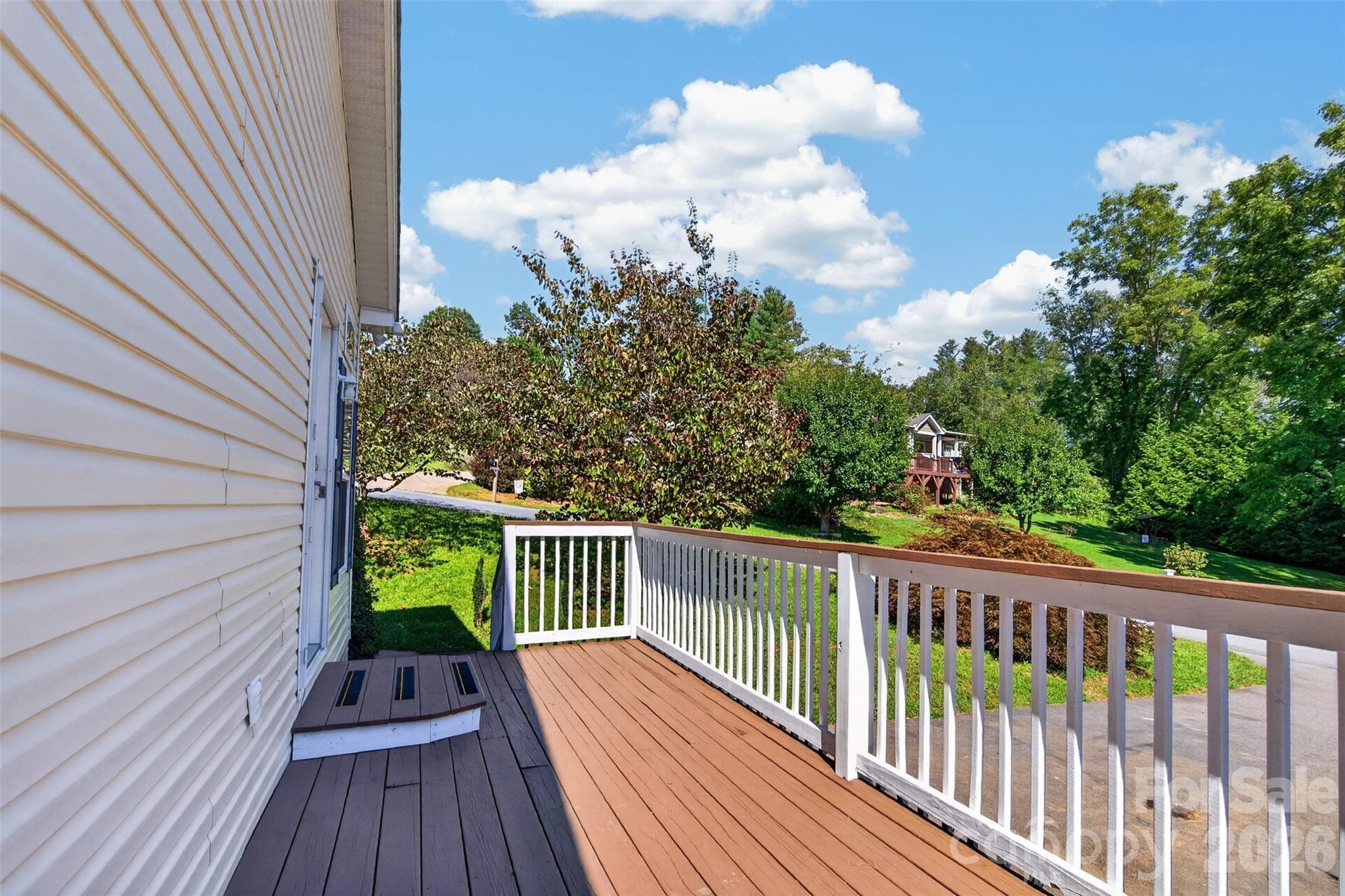 sunny side deck - 6 Enochs Way, Fletcher