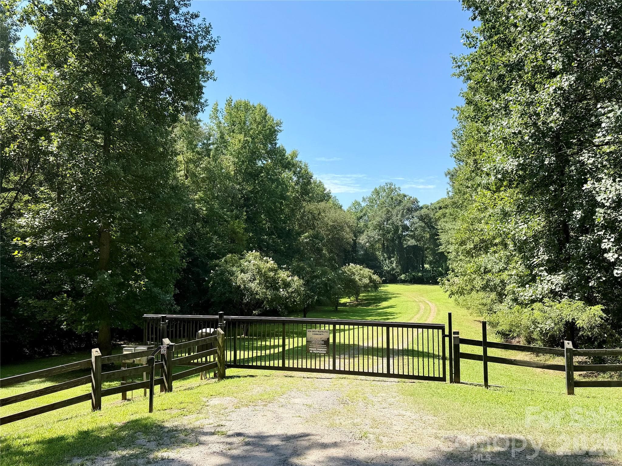 River Rock Common Area - 152 Slate Drive, Statesville
