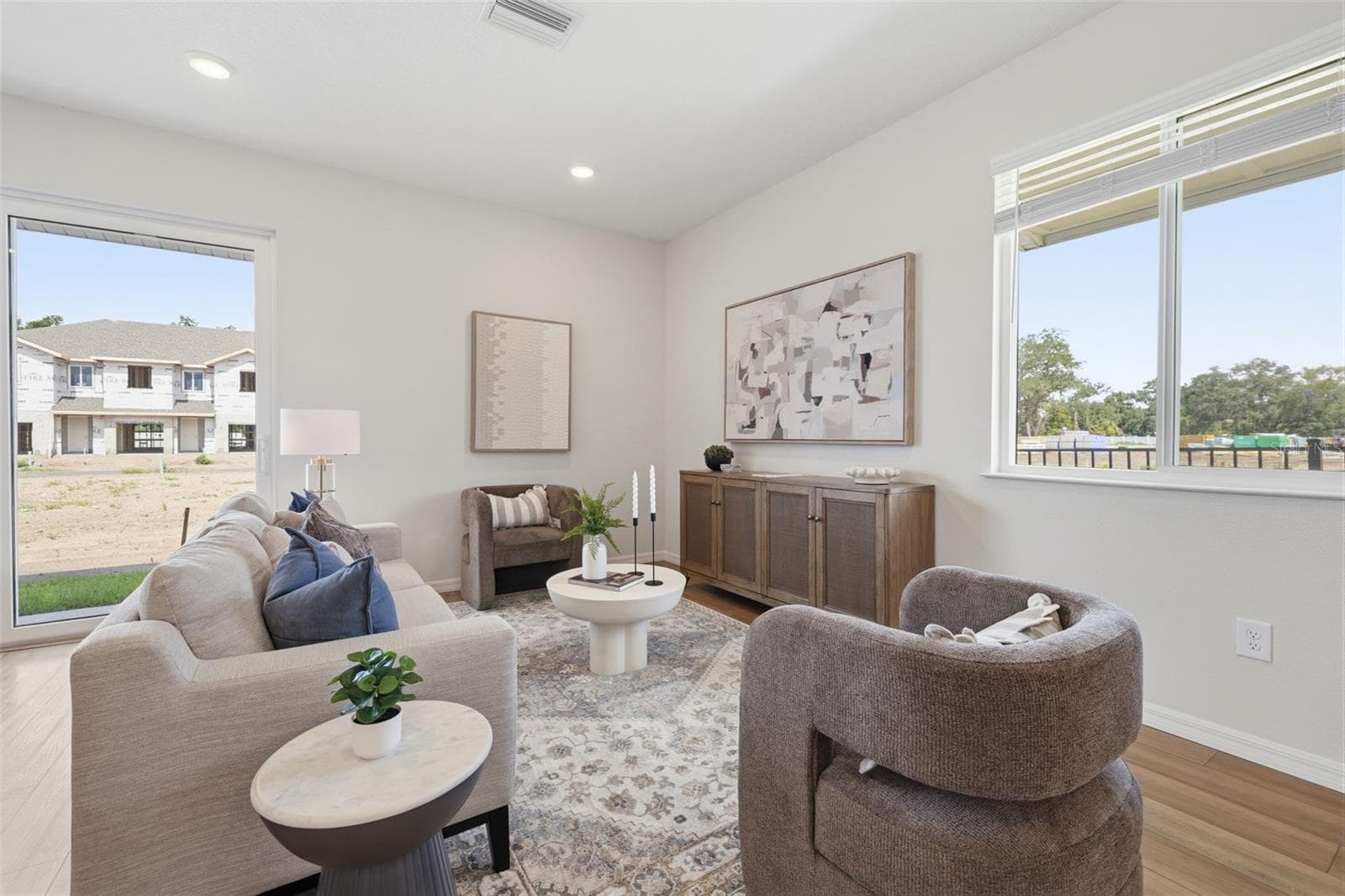 Great room - model home - 5819 ANGELA LEYLA PL, RIVERVIEW