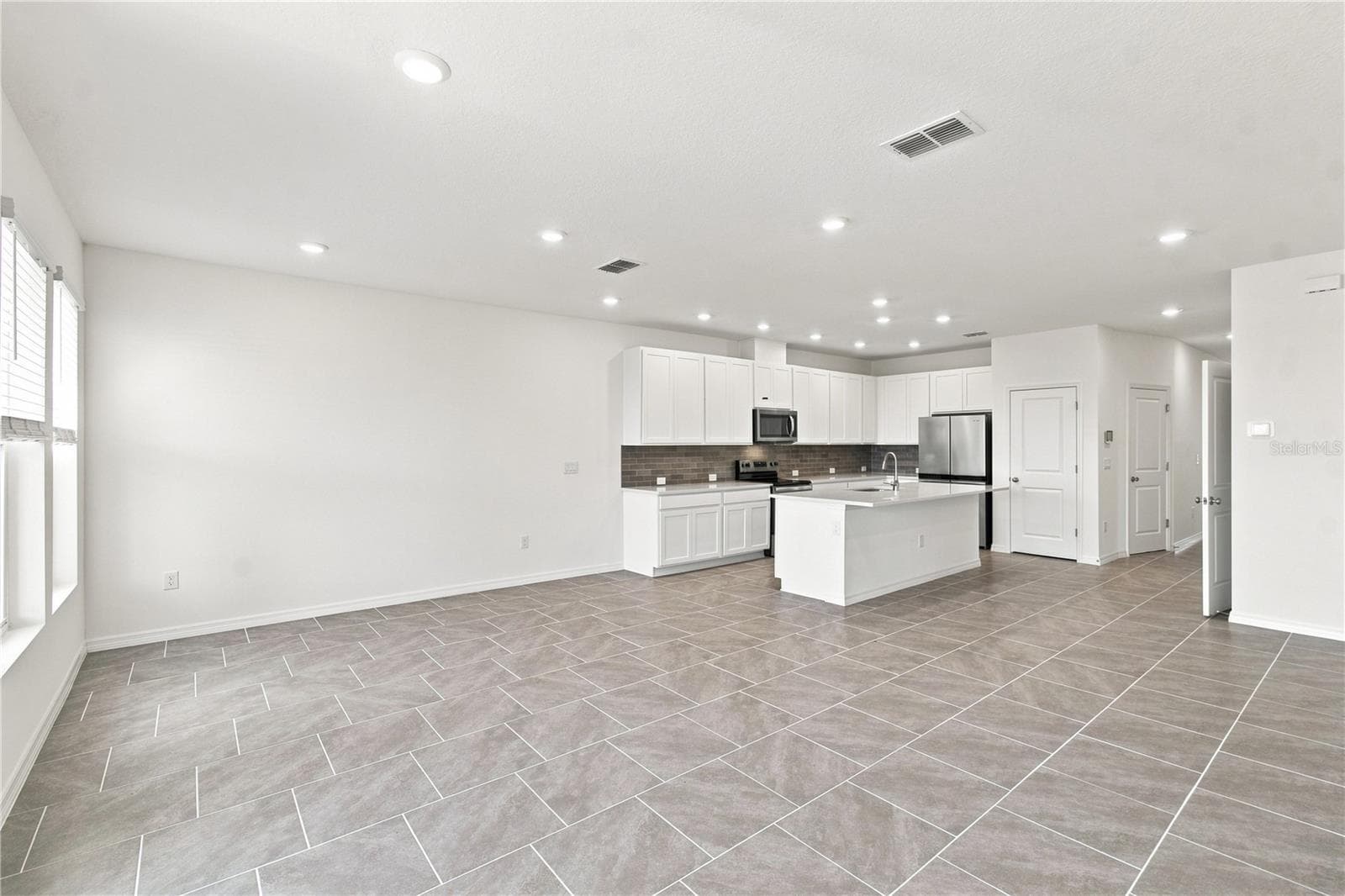 Family Room - 6355 JENSEN VIEW AVE, APOLLO BEACH