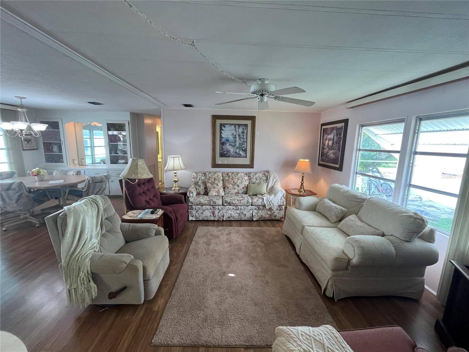Manufactured Home at 423 CERVINA DR, VENICE, photo 6 of 38