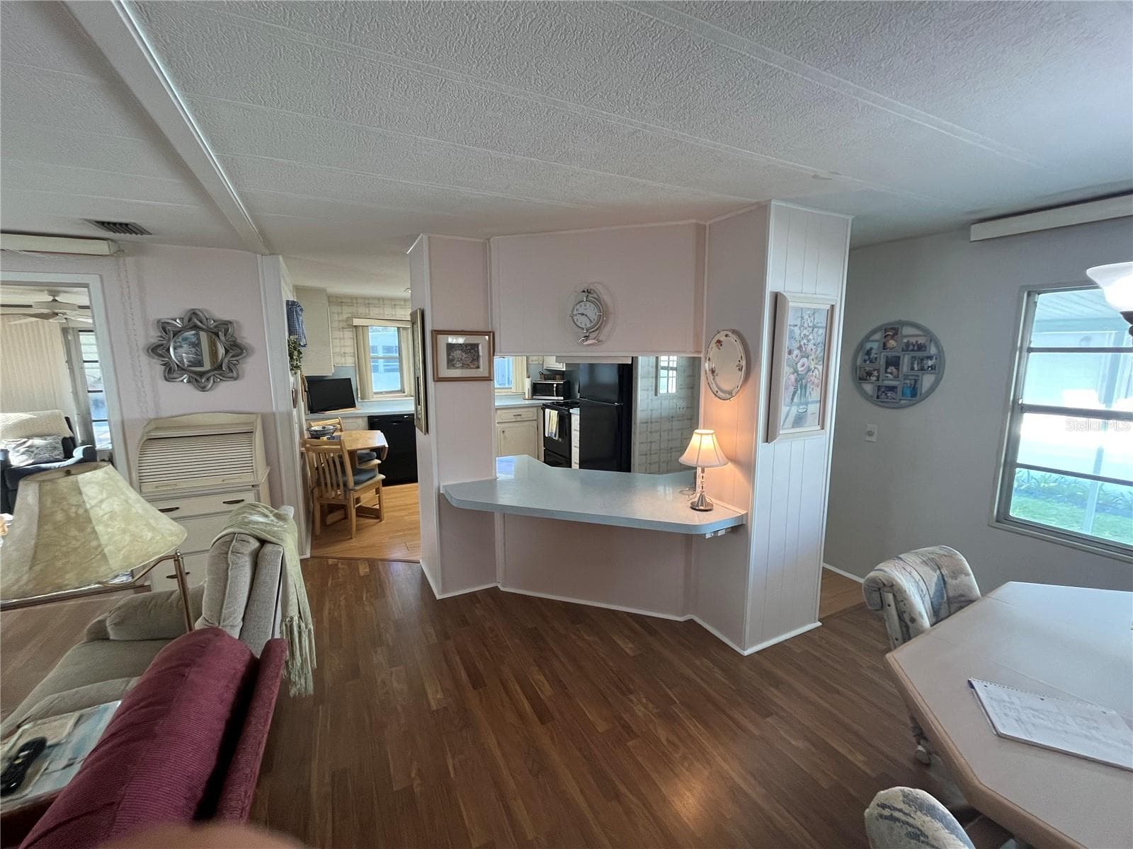 Manufactured Home at 423 CERVINA DR, VENICE, photo 11 of 38
