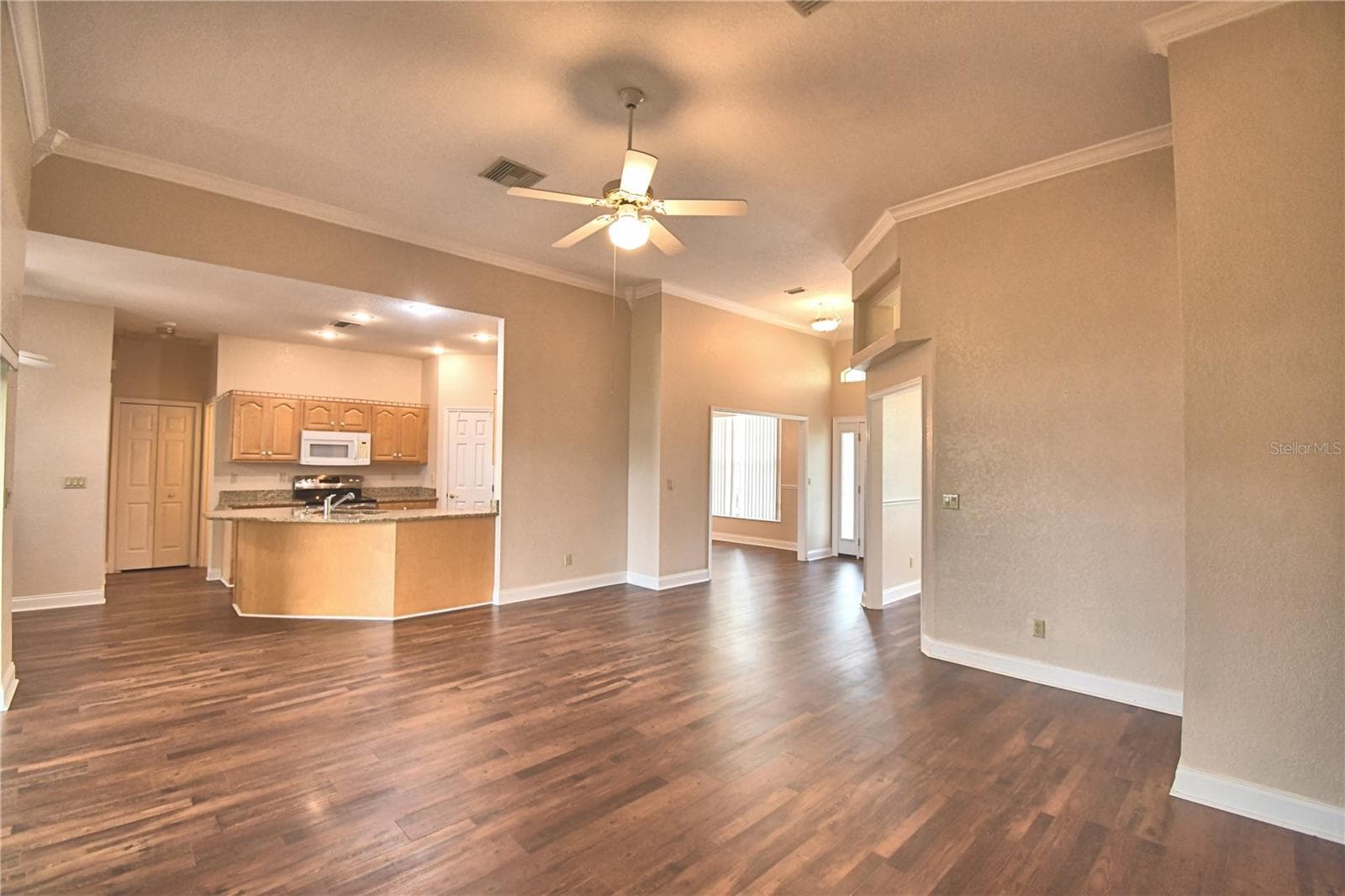 Single Family Residence at 754 SANTA MARIA DR, WINTER HAVEN, photo 9 of 52