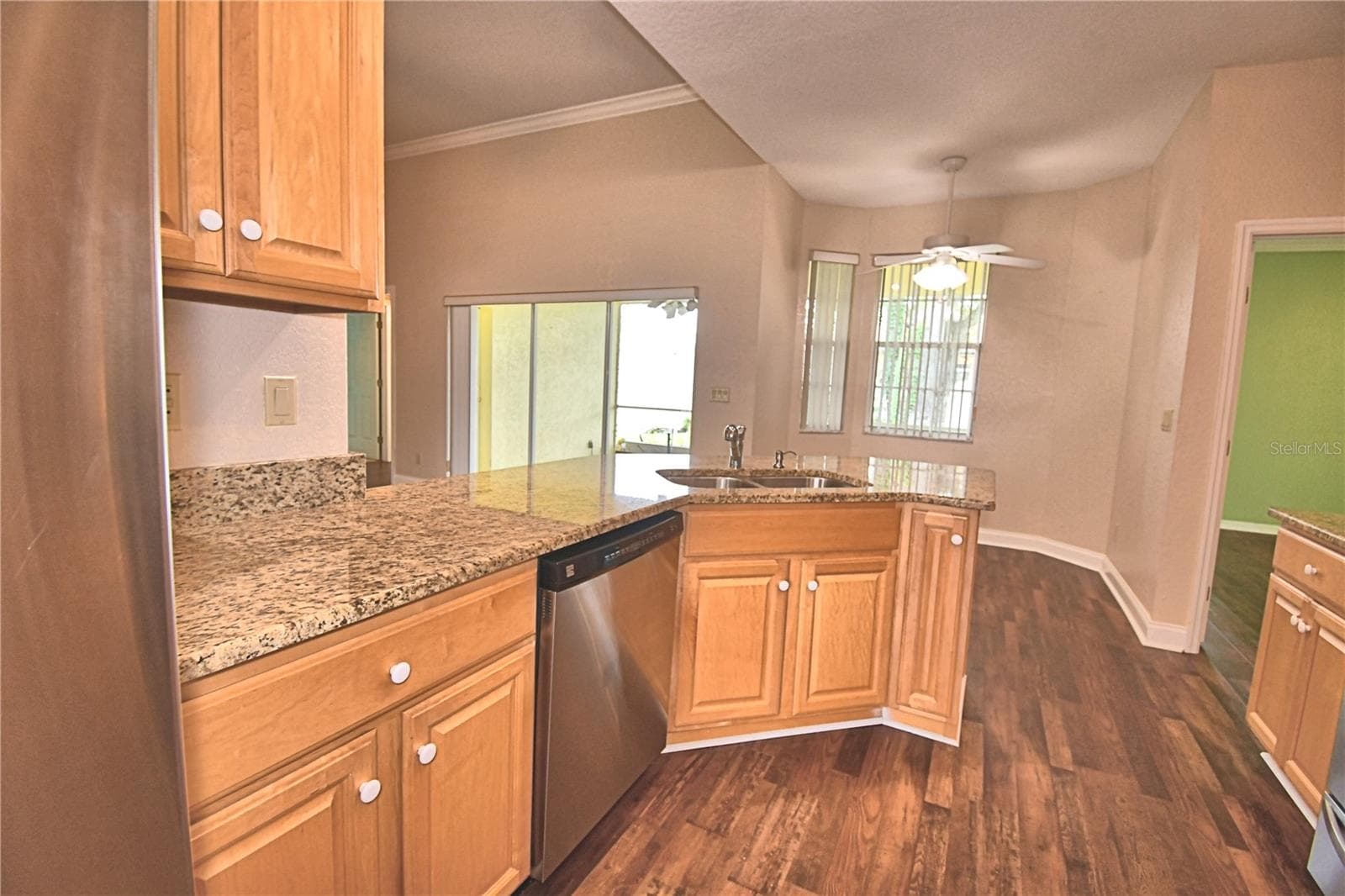 Single Family Residence at 754 SANTA MARIA DR, WINTER HAVEN, photo 15 of 52