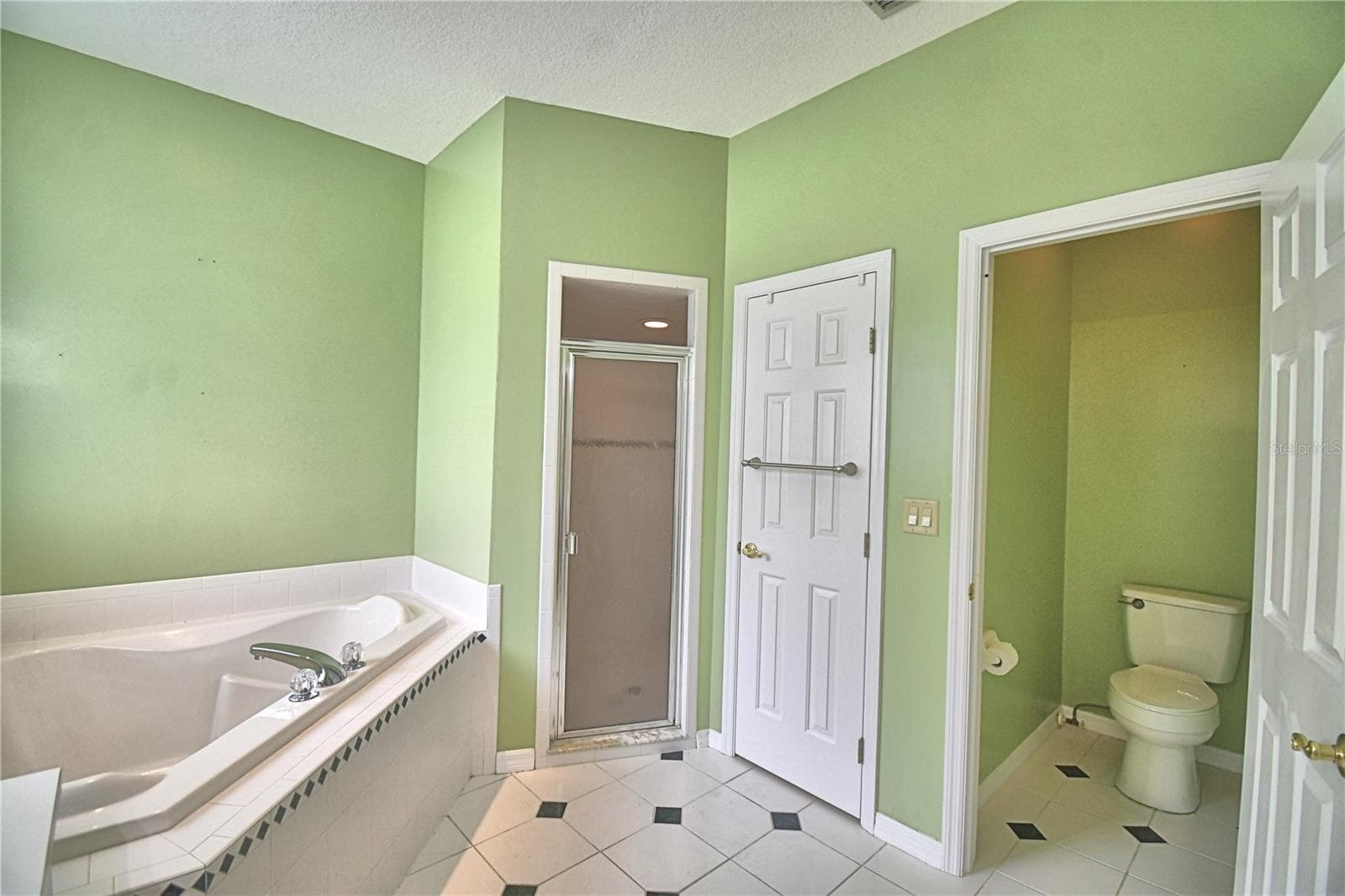 Single Family Residence at 754 SANTA MARIA DR, WINTER HAVEN, photo 23 of 52