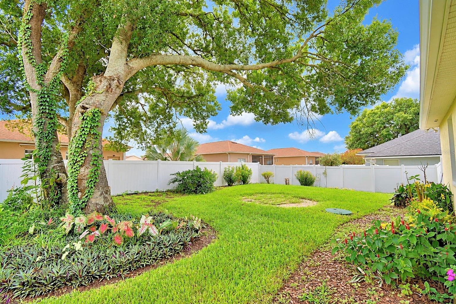 Single Family Residence at 754 SANTA MARIA DR, WINTER HAVEN, photo 41 of 52