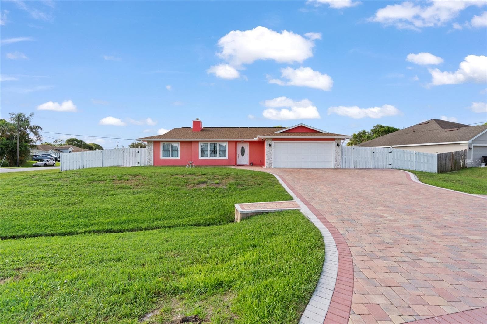 402 SW SEAFLOWER TER