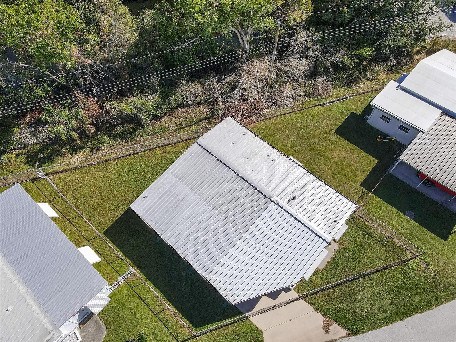 Mobile Home at 6609 NEW JERSEY ST, BRADENTON, photo 4 of 55
