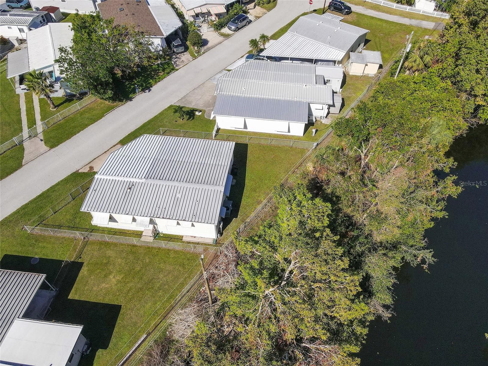 Mobile Home at 6609 NEW JERSEY ST, BRADENTON, photo 6 of 55