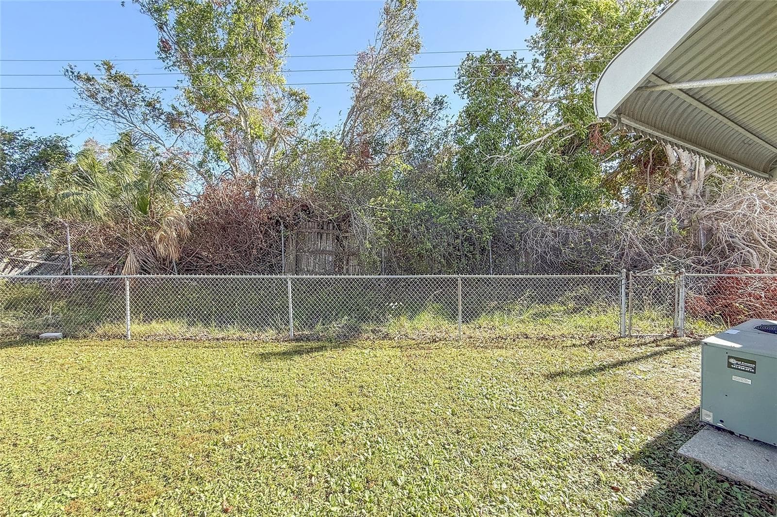 Mobile Home at 6609 NEW JERSEY ST, BRADENTON, photo 14 of 55