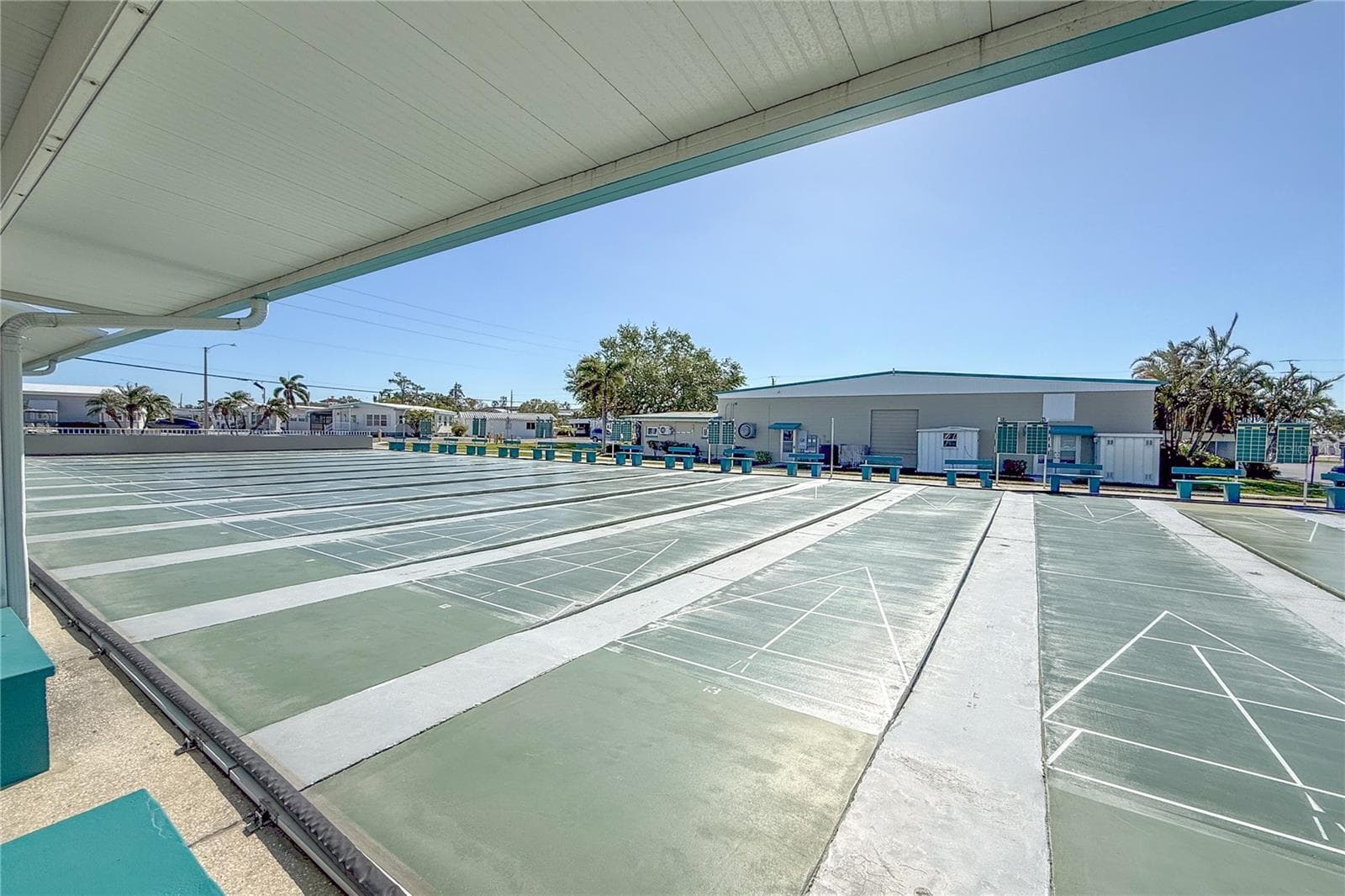Mobile Home at 6609 NEW JERSEY ST, BRADENTON, photo 19 of 55
