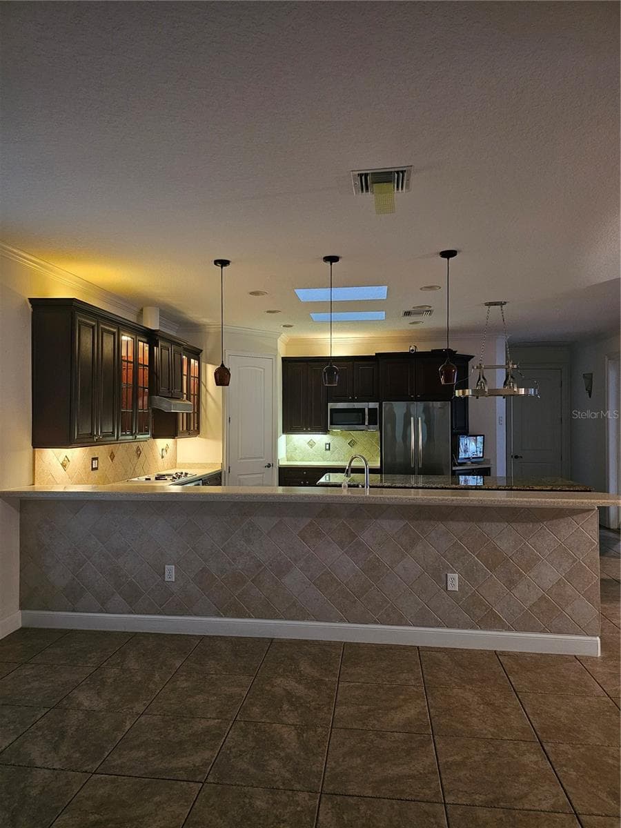 Single Family Residence at 33116 IRONGATE DR, LEESBURG, photo 31 of 95