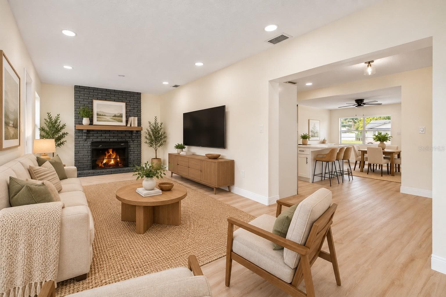 Virtual Staging - 3733 SURREY DR, ORLANDO