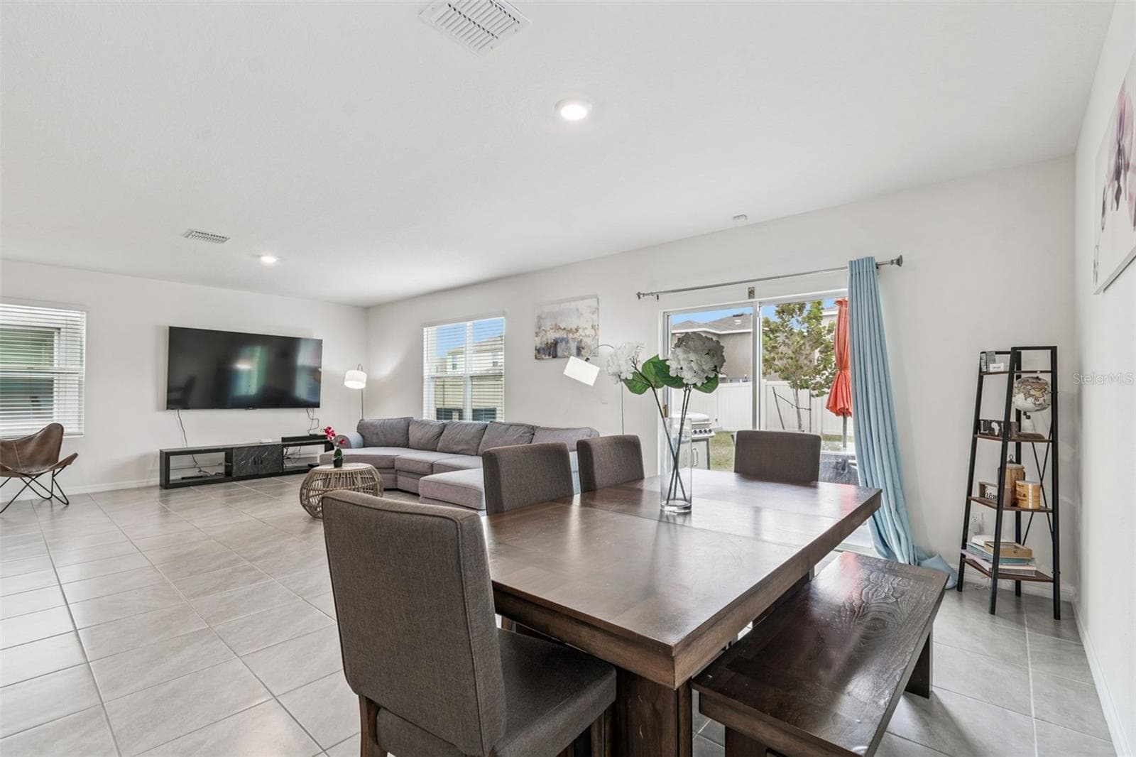 Single Family Residence at 5667 CHORLEYWOOD LN, WESLEY CHAPEL, photo 18 of 96
