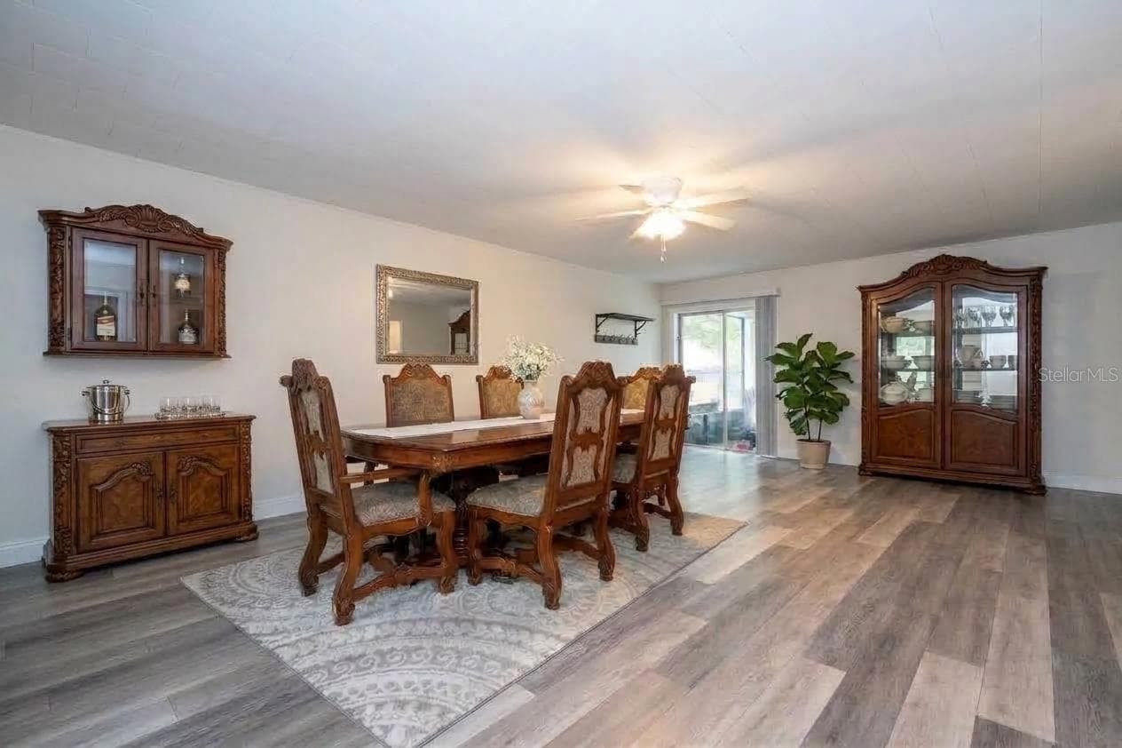 Single Family Residence at 708 SANTA FE LN, ORLANDO, photo 6 of 17