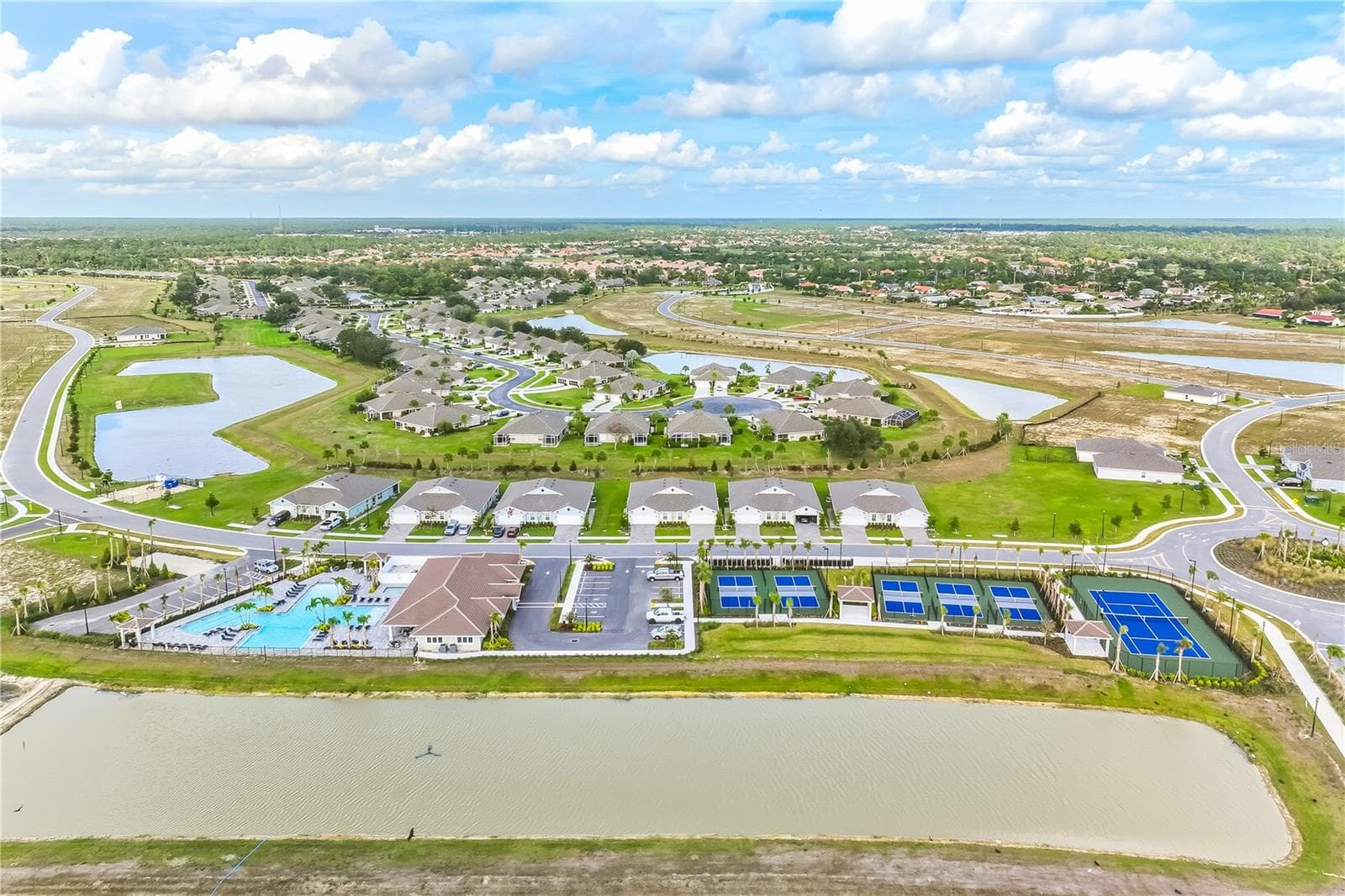 Half Duplex at 4655 SCHUBERT TRL, NORTH PORT, photo 18 of 28