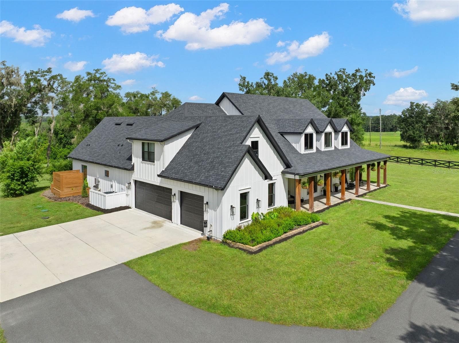 Single Family Residence at 27390 CHURCH RD, BROOKSVILLE, photo 83 of 96