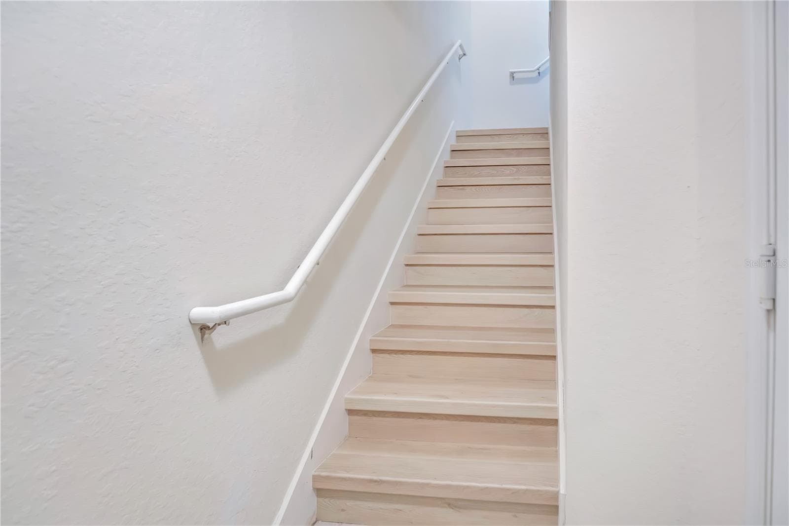 Townhouse at 6119 METROWEST BLVD #103, ORLANDO, photo 3 of 38