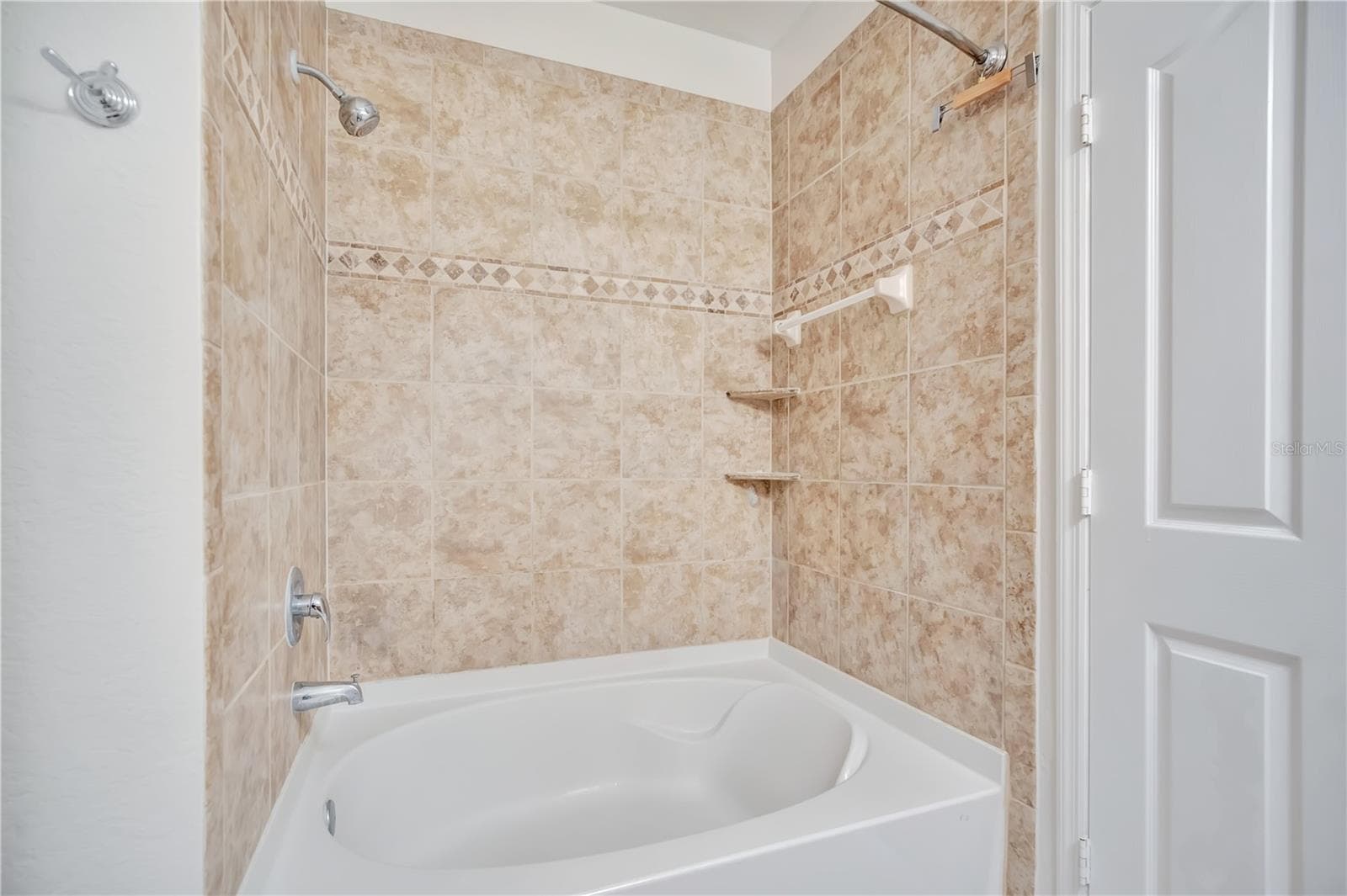 Townhouse at 6119 METROWEST BLVD #103, ORLANDO, photo 13 of 38